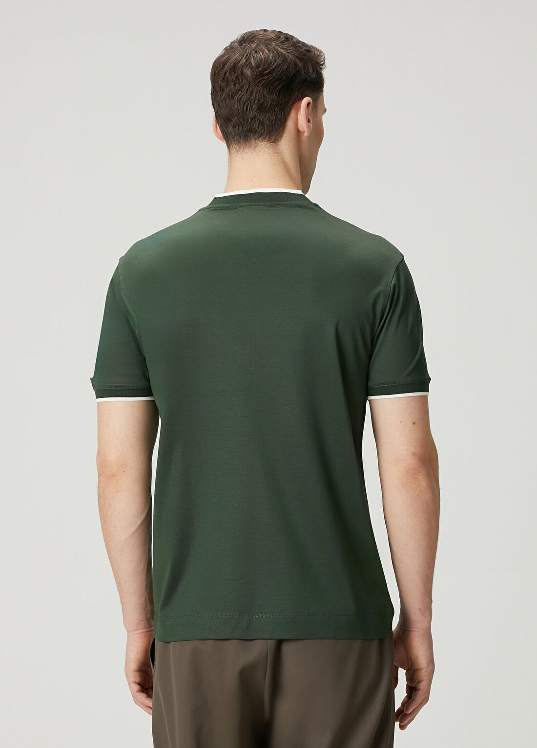 Emporio Armani Koyu Yeşil Logo Nakışlı T-shirt görsel 4