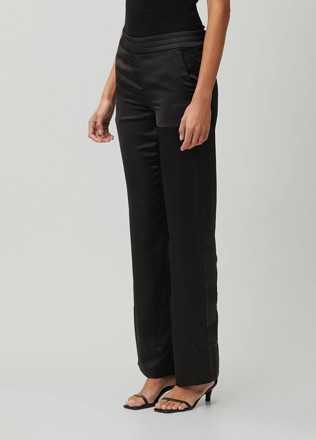 Off-White Siyah Pantolon görsel 3