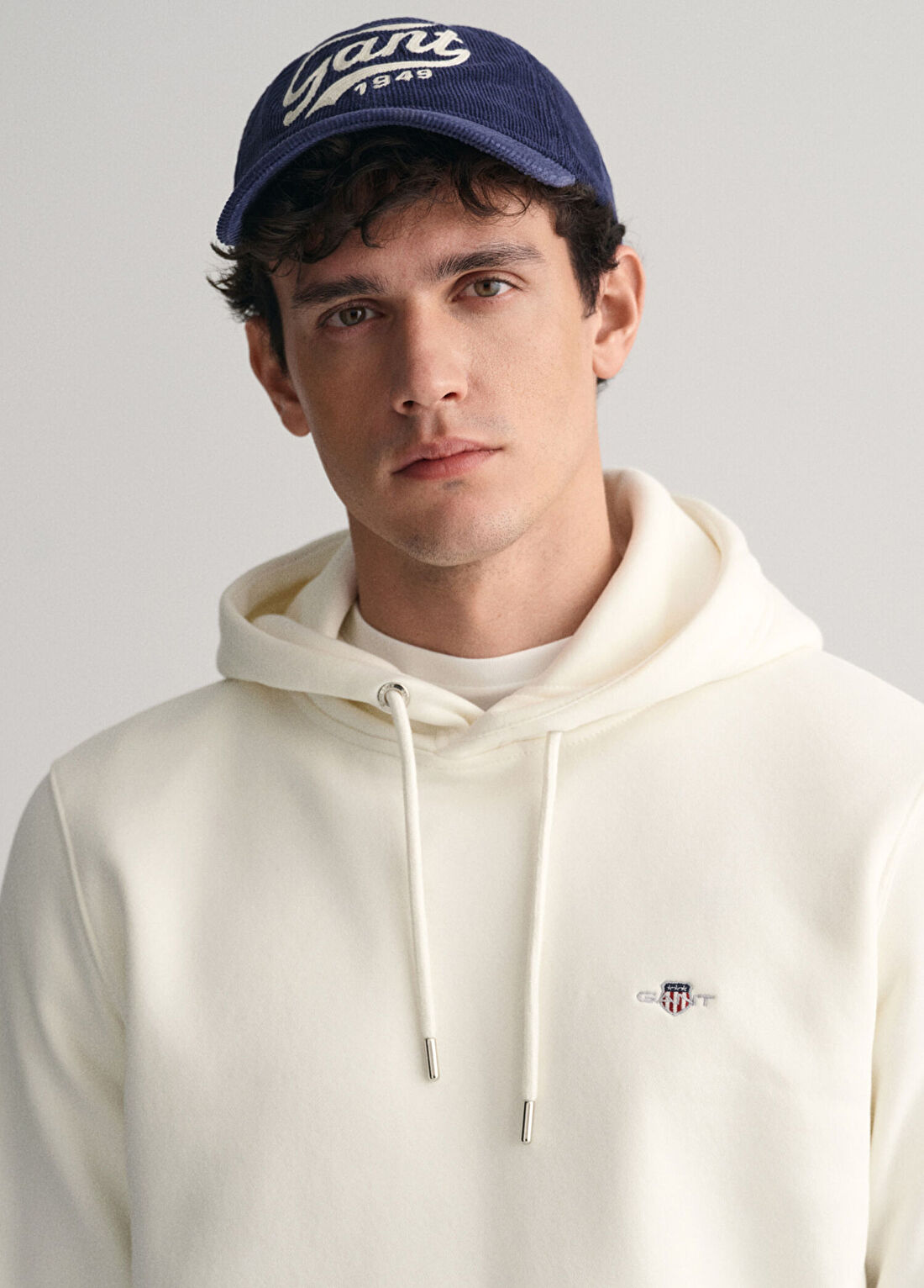 Gant Krem Kapüşonlu Regular Fit Erkek Sweatshirt görsel 3