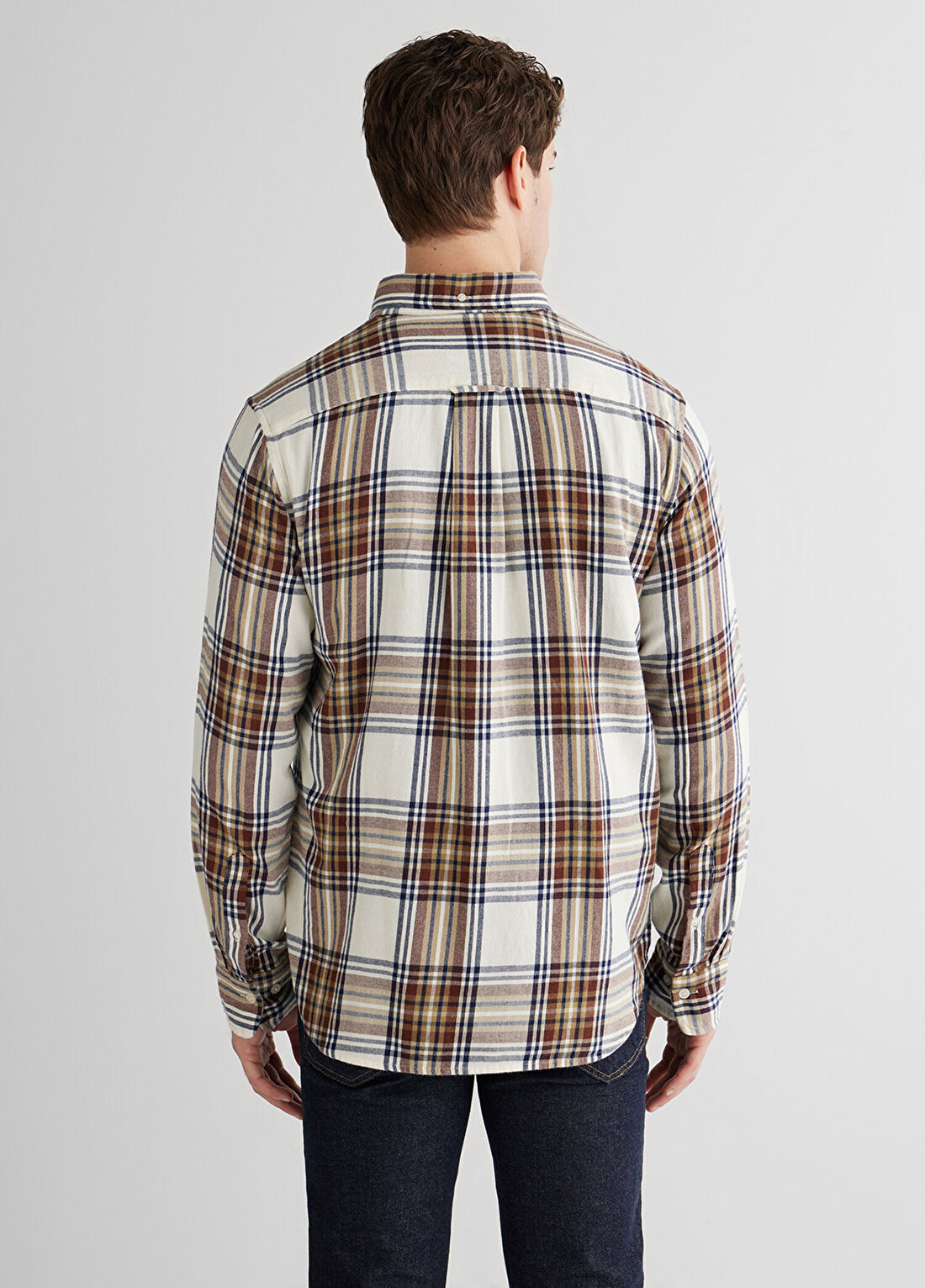 Gant Krem Rengi Regular Fit Düğmeli Uzun Kollu Erkek Gömlek görsel 2