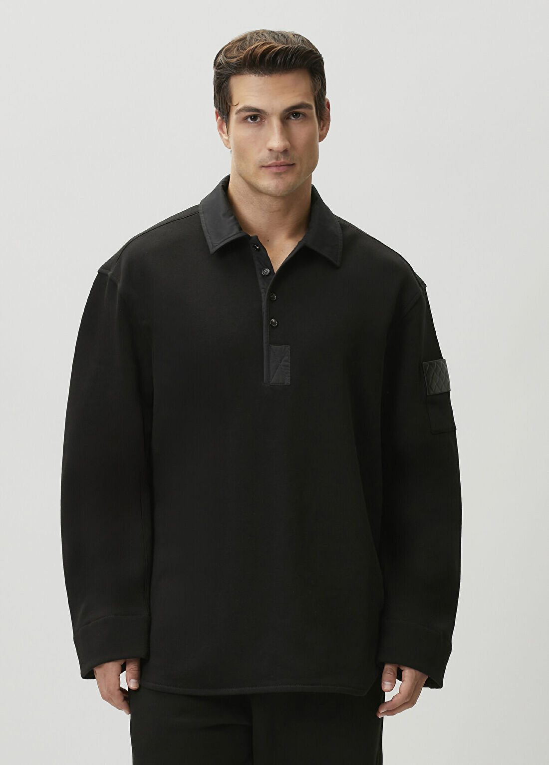 Bottega Veneta Siyah Polo Yaka Sweatshirt