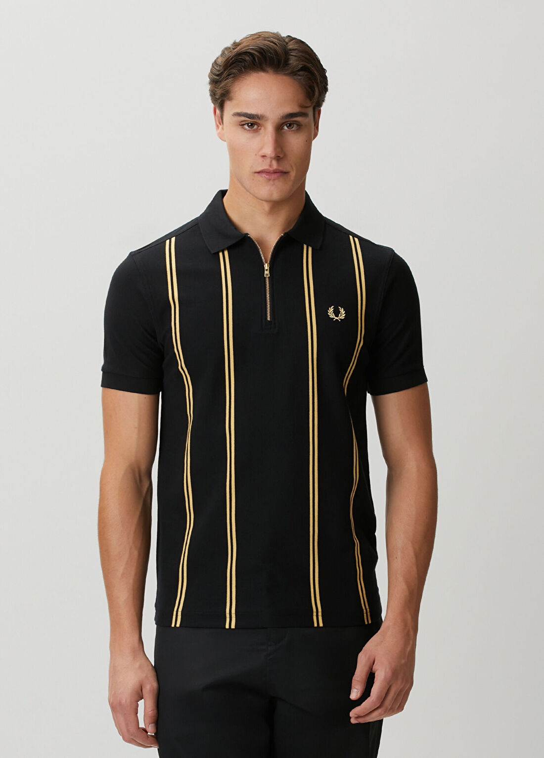 Fred Perry Siyah Sarı Polo Yaka Şerit Jakarlı T-shirt