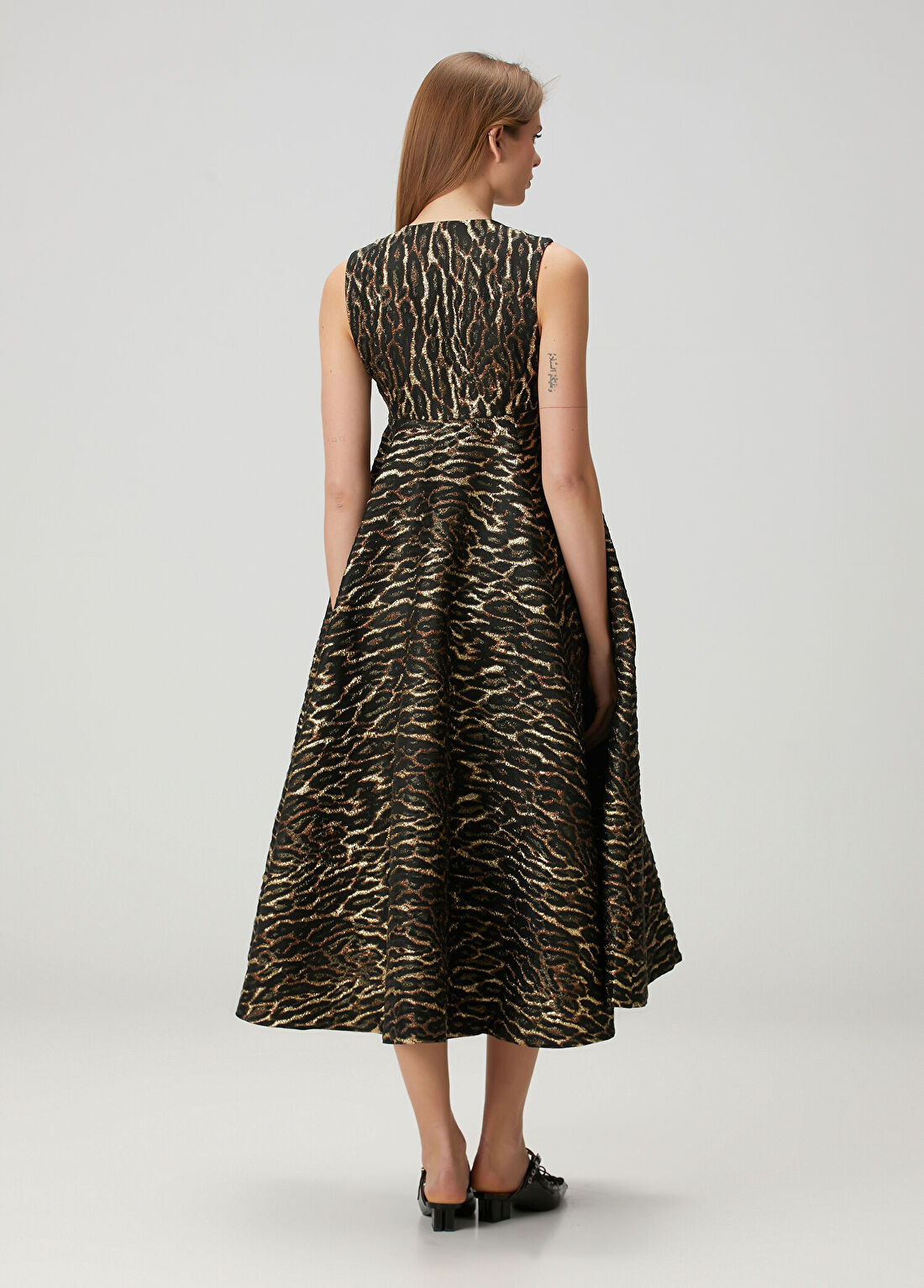 Ganni Bronz Leopar Desenli Midi Elbise görsel 4