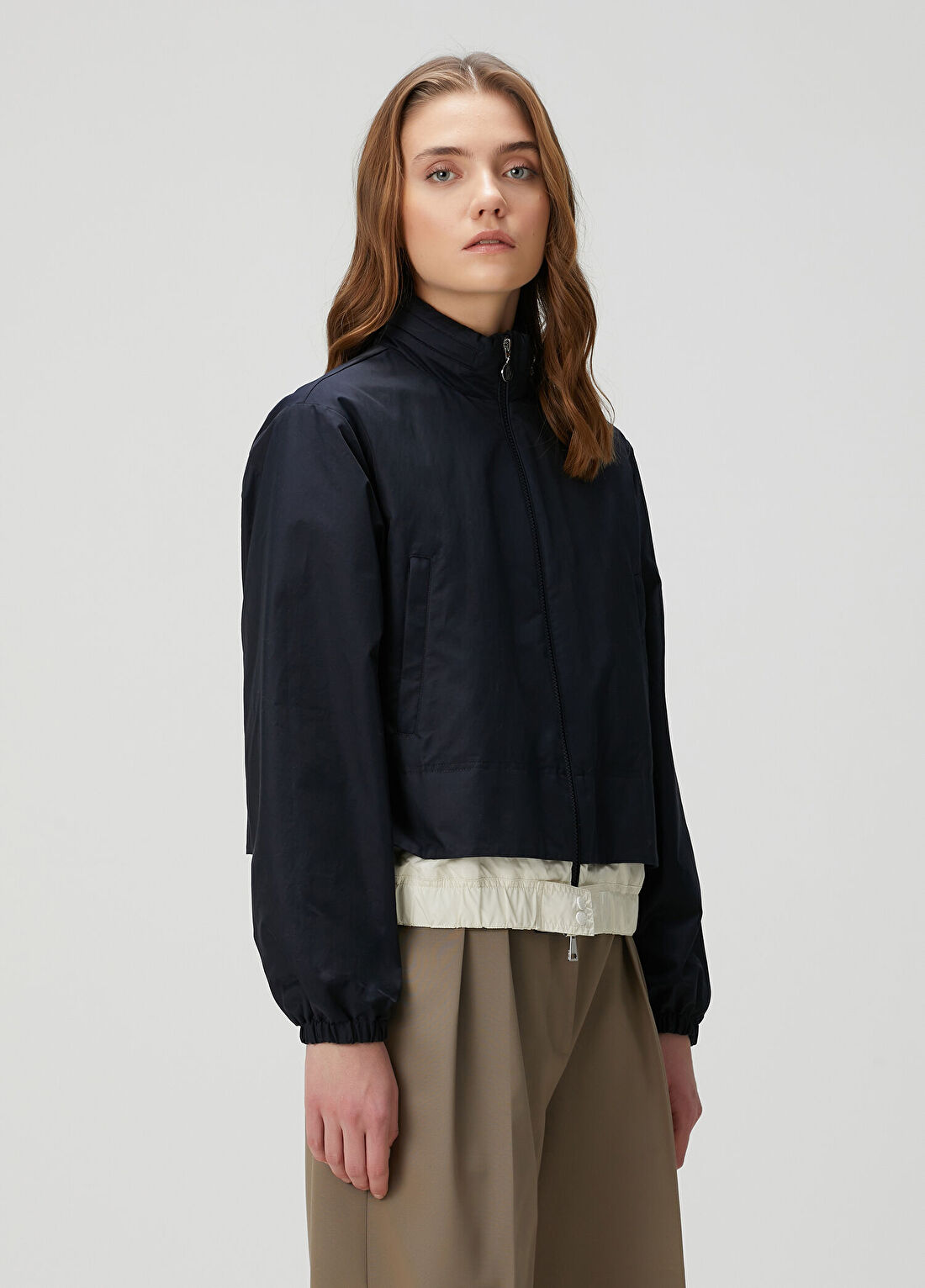 Moncler Janze Lacivert Logo Patchli Mont görsel 3