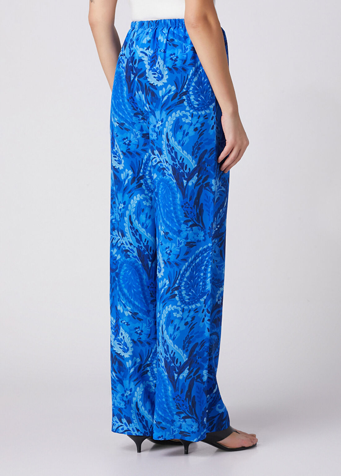 Beymen Collection Mavi Şal Desenli İpek Pantolon görsel 4
