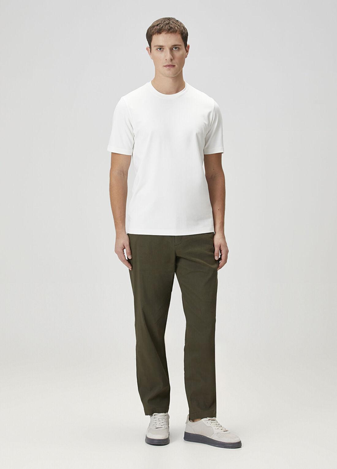 Theory Beyaz Basic T-shirt görsel 2