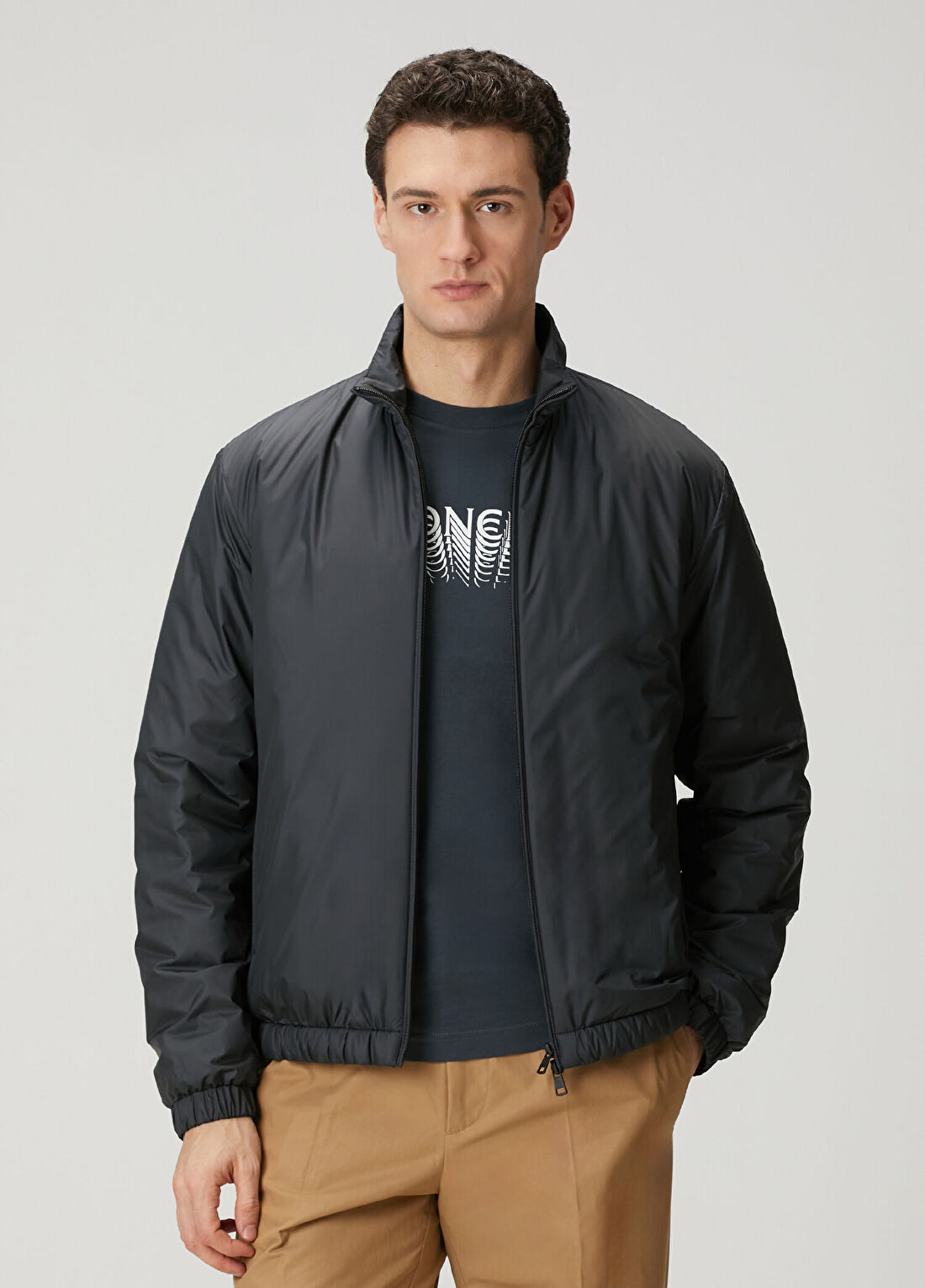 Moncler Siyah Puff Mont