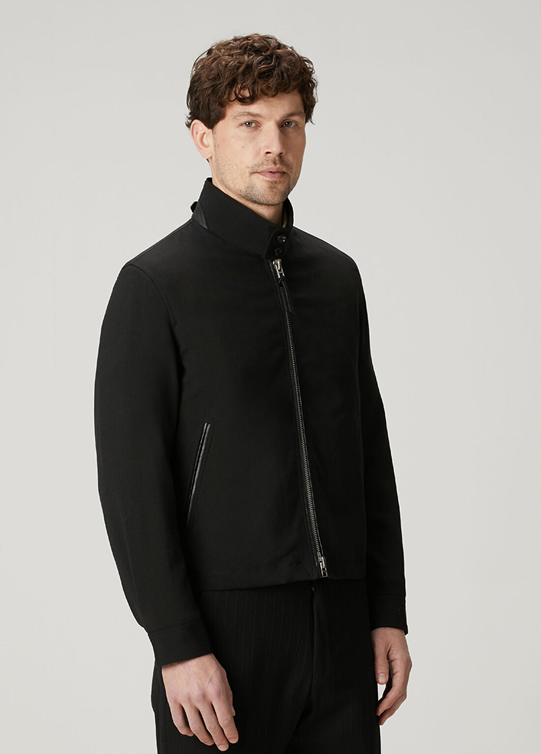 Tom Ford Siyah Yün Mont görsel 3