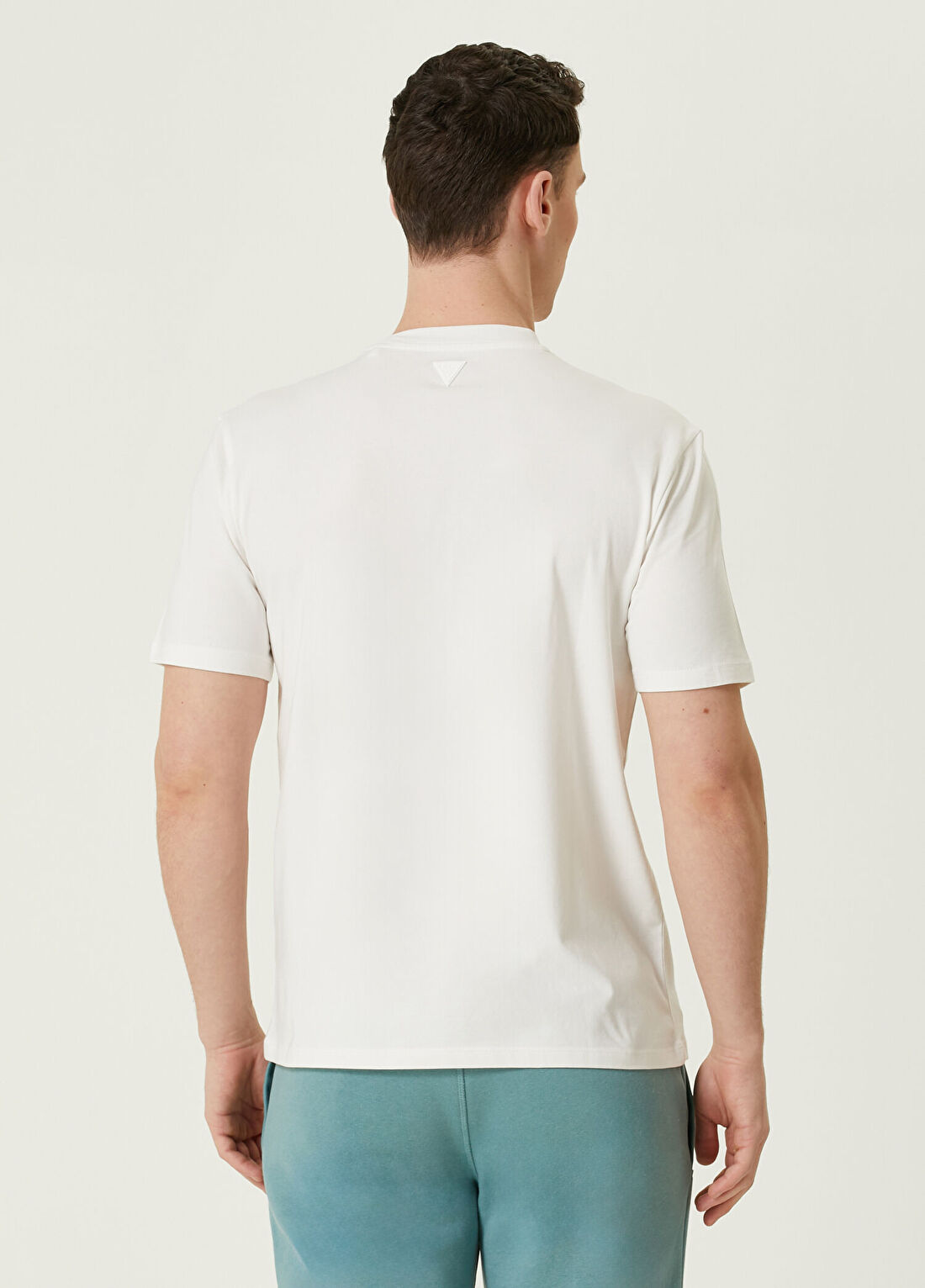 Guess Alphy Beyaz T-shirt görsel 4