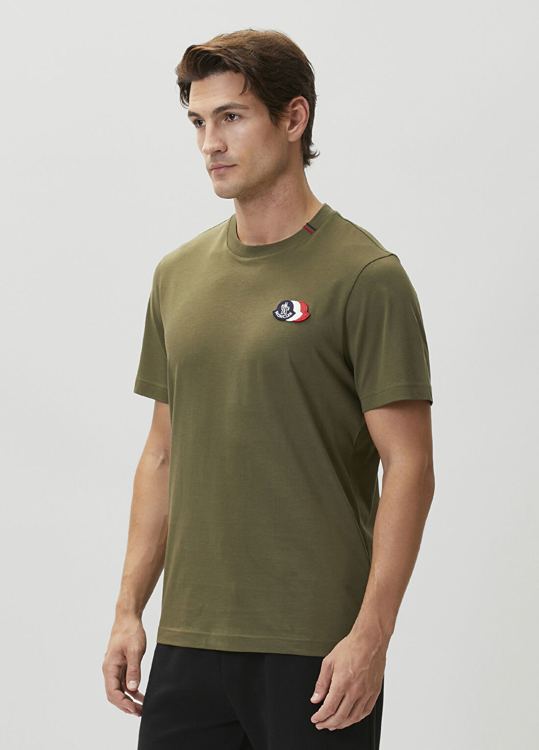 Moncler Haki Logo Patchli T-shirt görsel 3