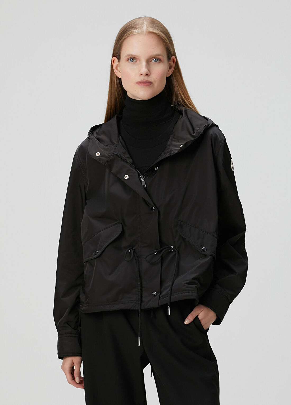 Moncler Noizay Siyah Kapüşonlu Parka