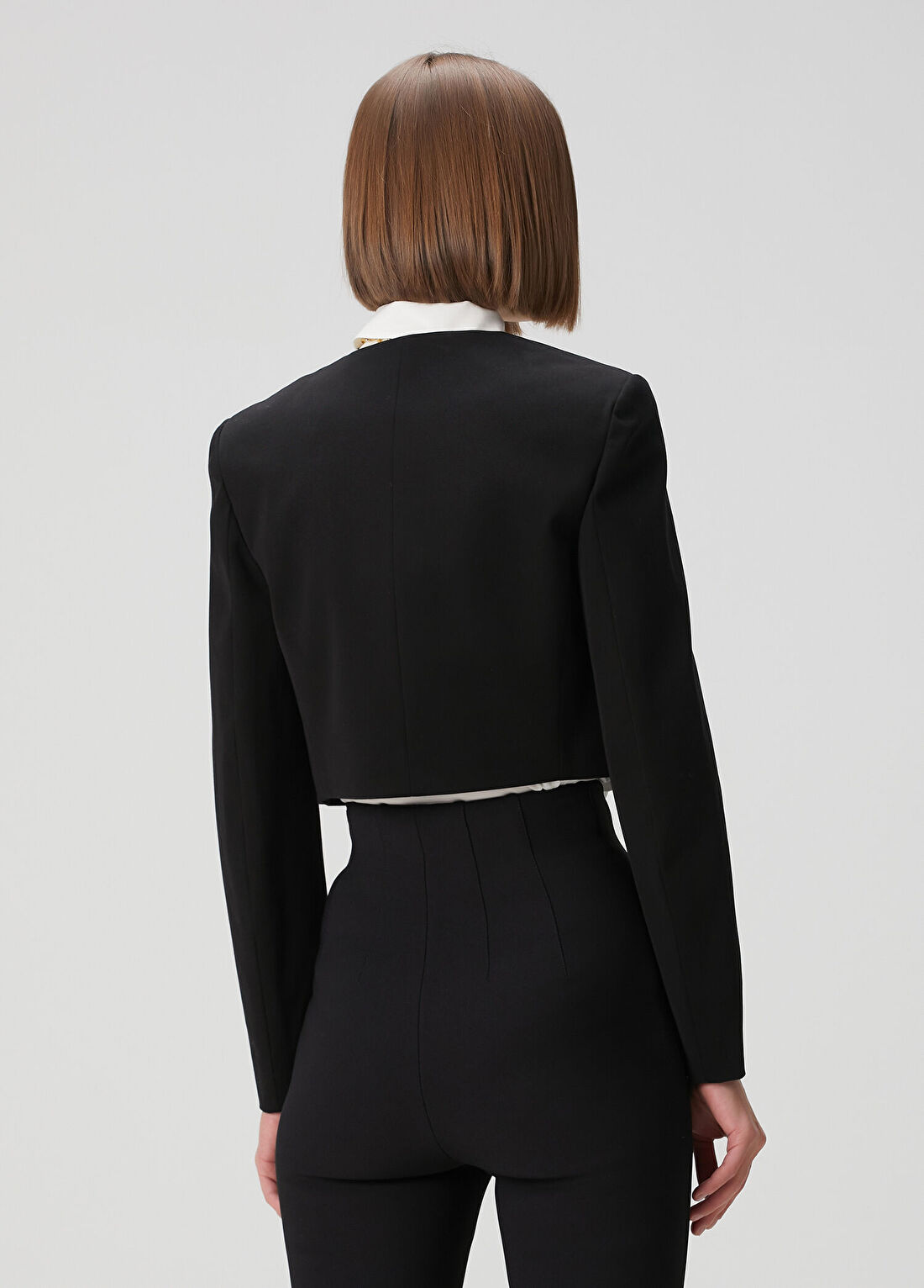Chloe Siyah Cropped Ceket görsel 4