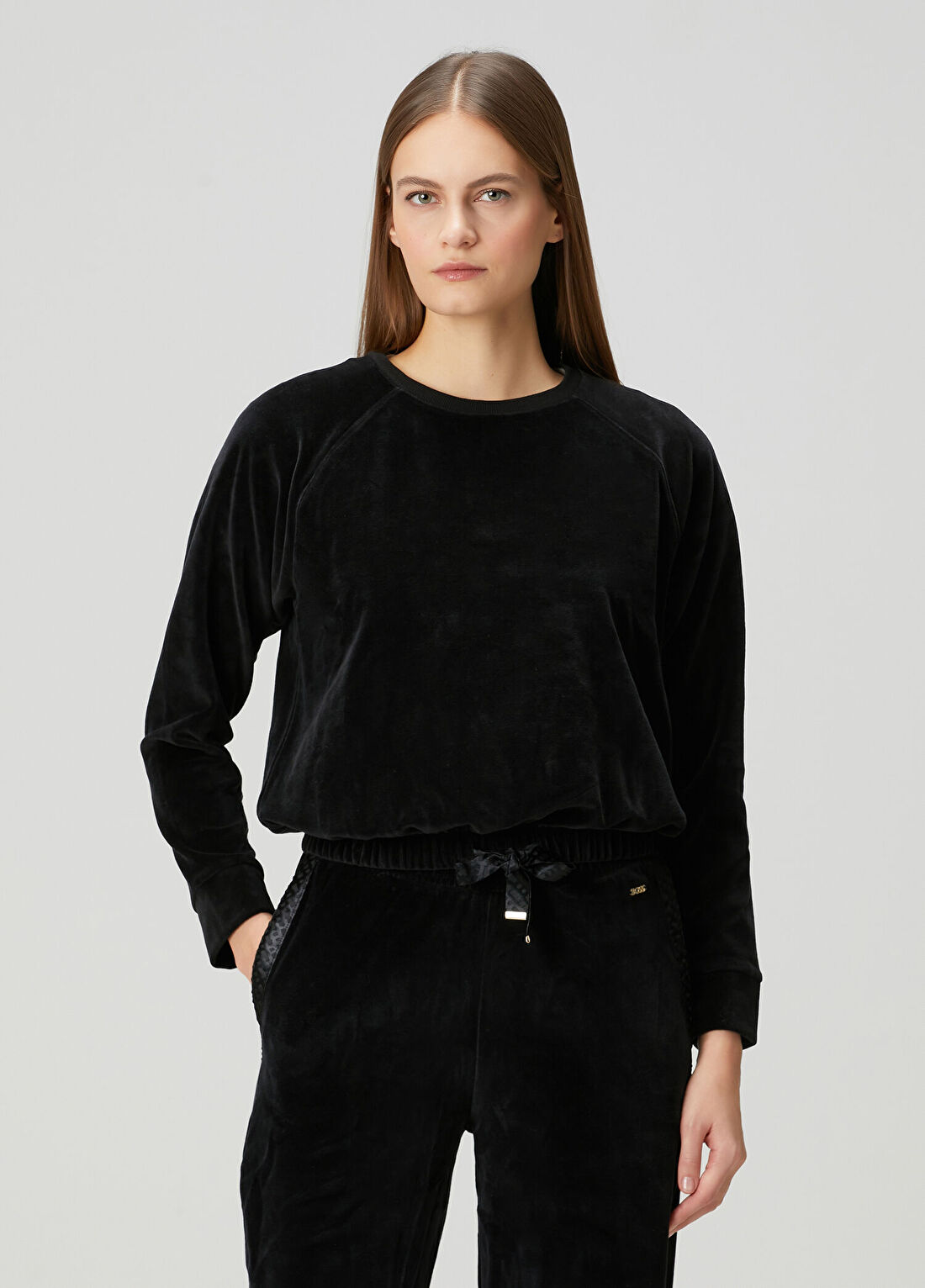 Boss Siyah Kadife Sweatshirt