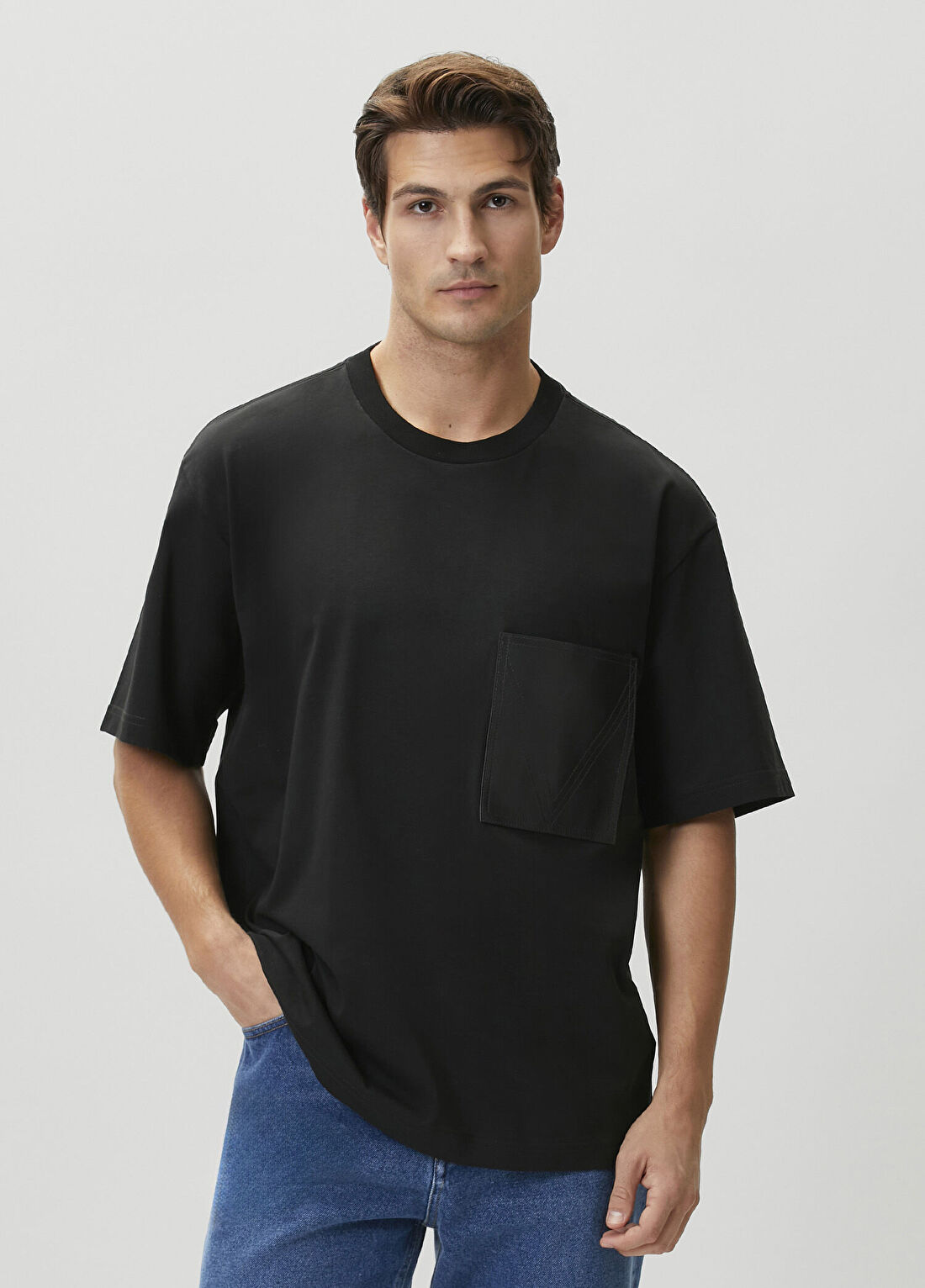Bottega Veneta Siyah Cepli T-shirt