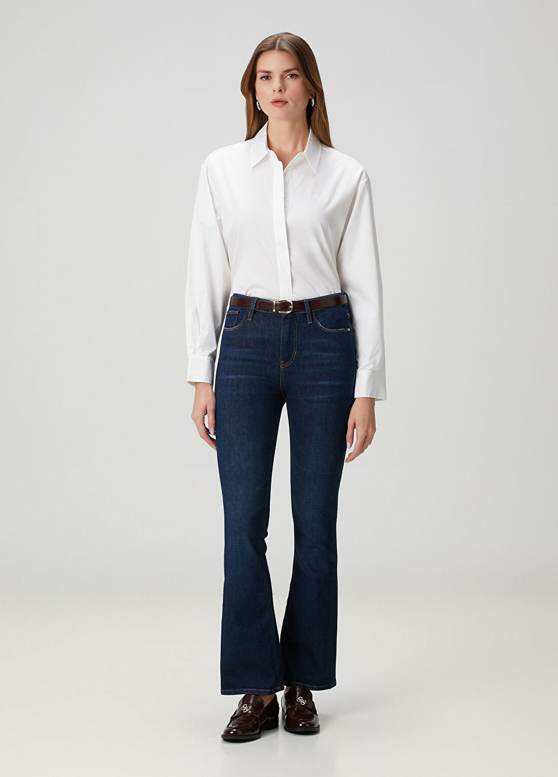 Guess Danila Comfort Fit Beyaz Gömlek görsel 2