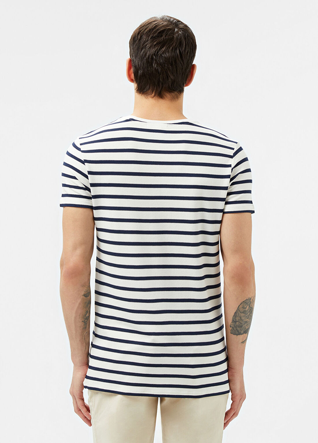 Lacoste Beyaz Çizgili Bisiklet Yaka Kısa Kollu Slim Fit Erkek T-Shirt görsel 4