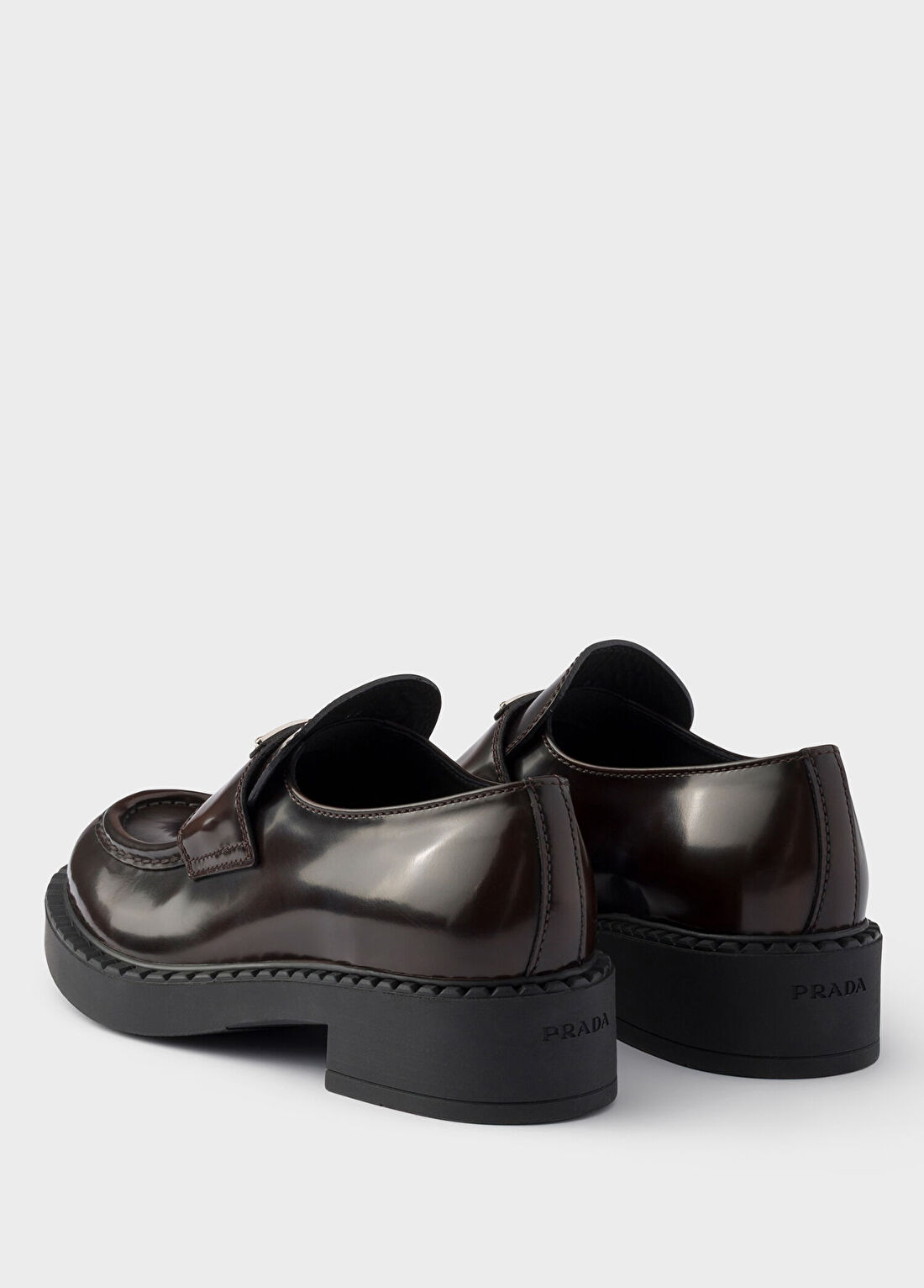 Prada Chocolate Kahverengi Fırçalanmış Deri Kadın Makosen görsel 4