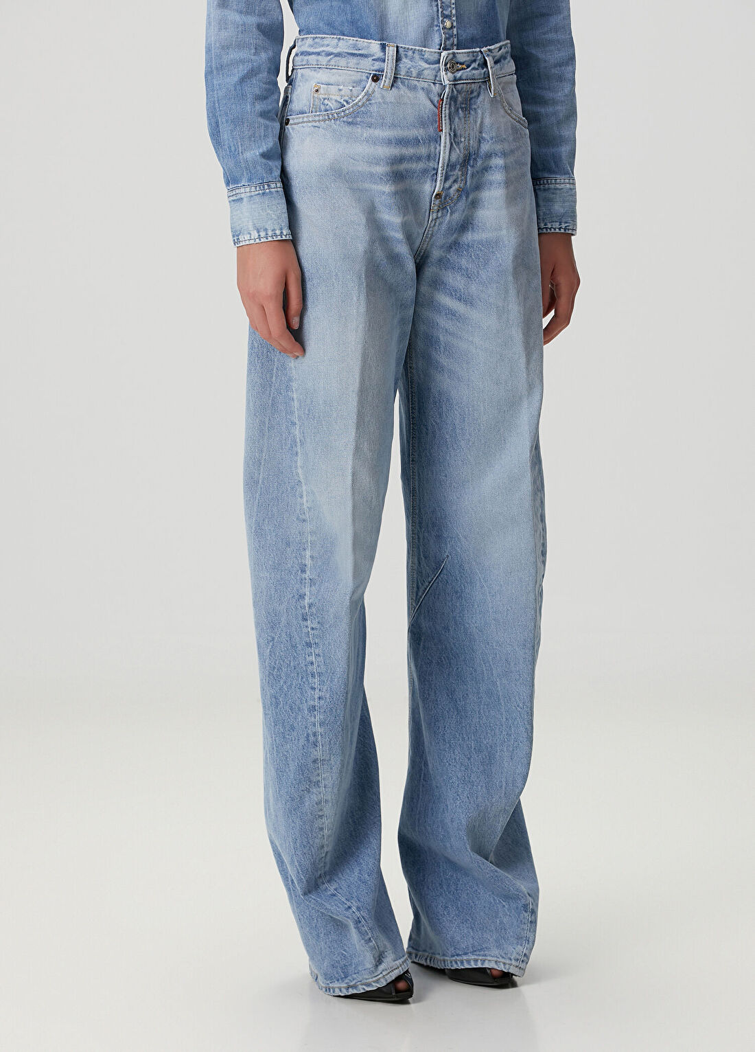 Dsquared2 Twisted Mavi Jean Pantolon görsel 3