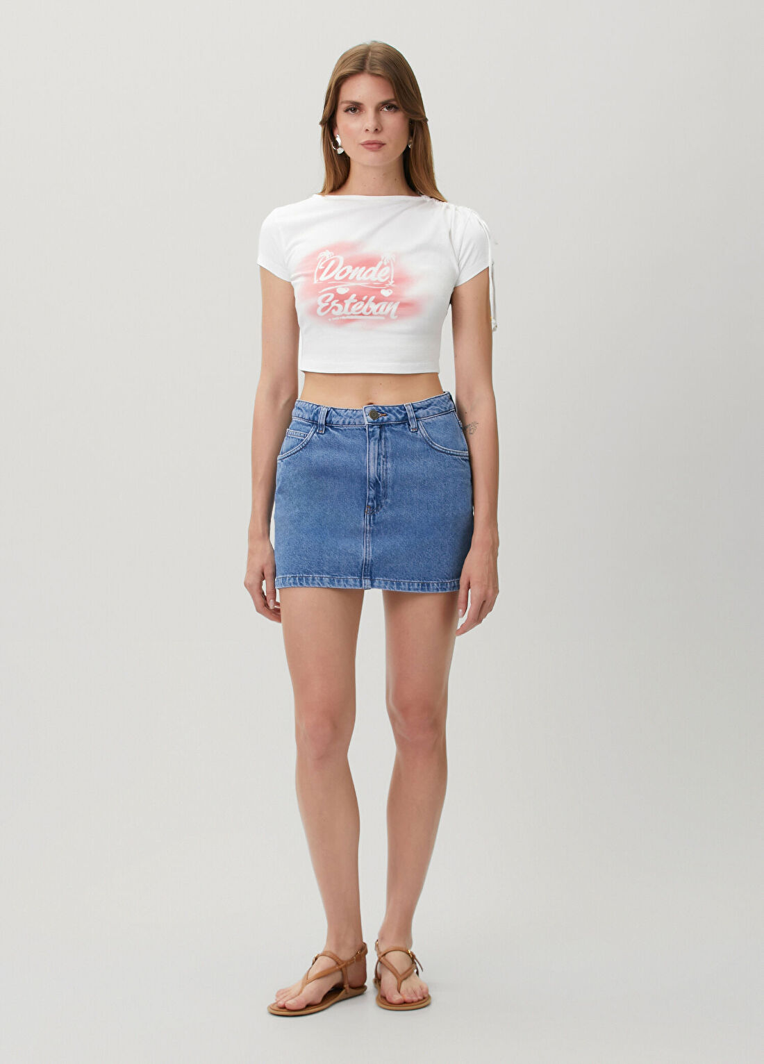 Donde Esteban Bazurto Beyaz T-shirt görsel 2