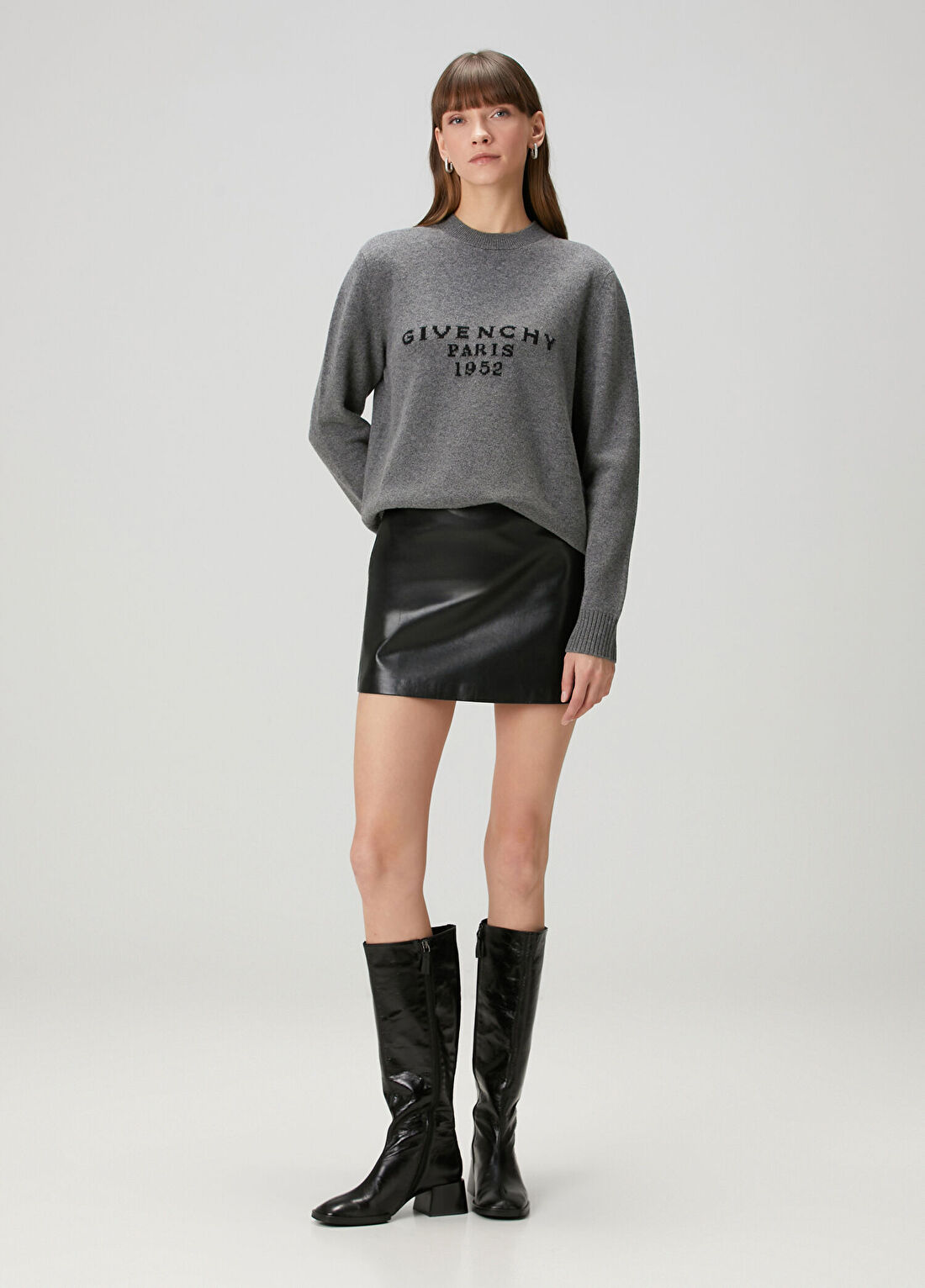 Givenchy Gri Logo Jakarlı Yün Kazak görsel 2