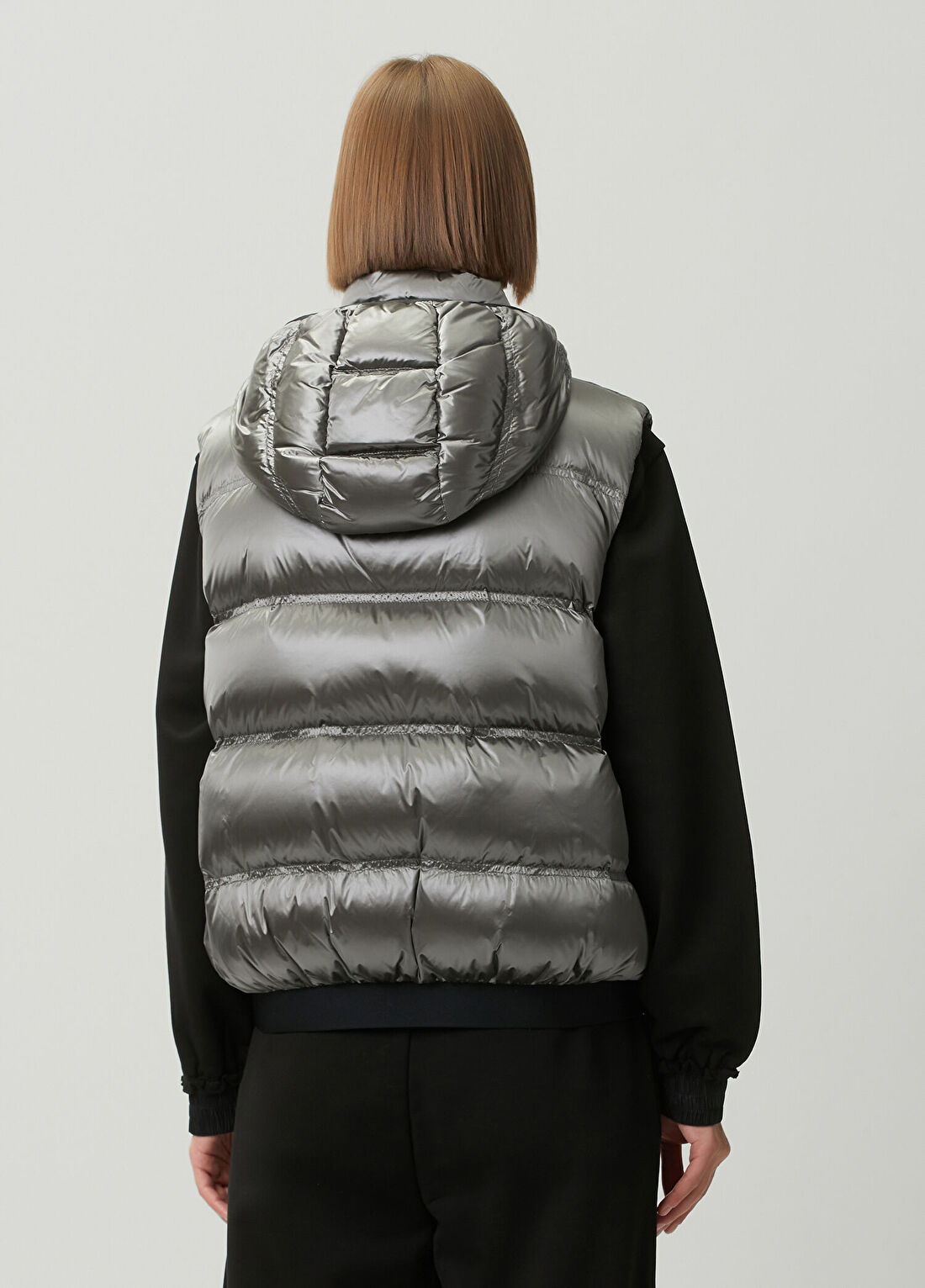 Moncler Fluidite Silver Kapüşonlu Puffer Yelek görsel 4