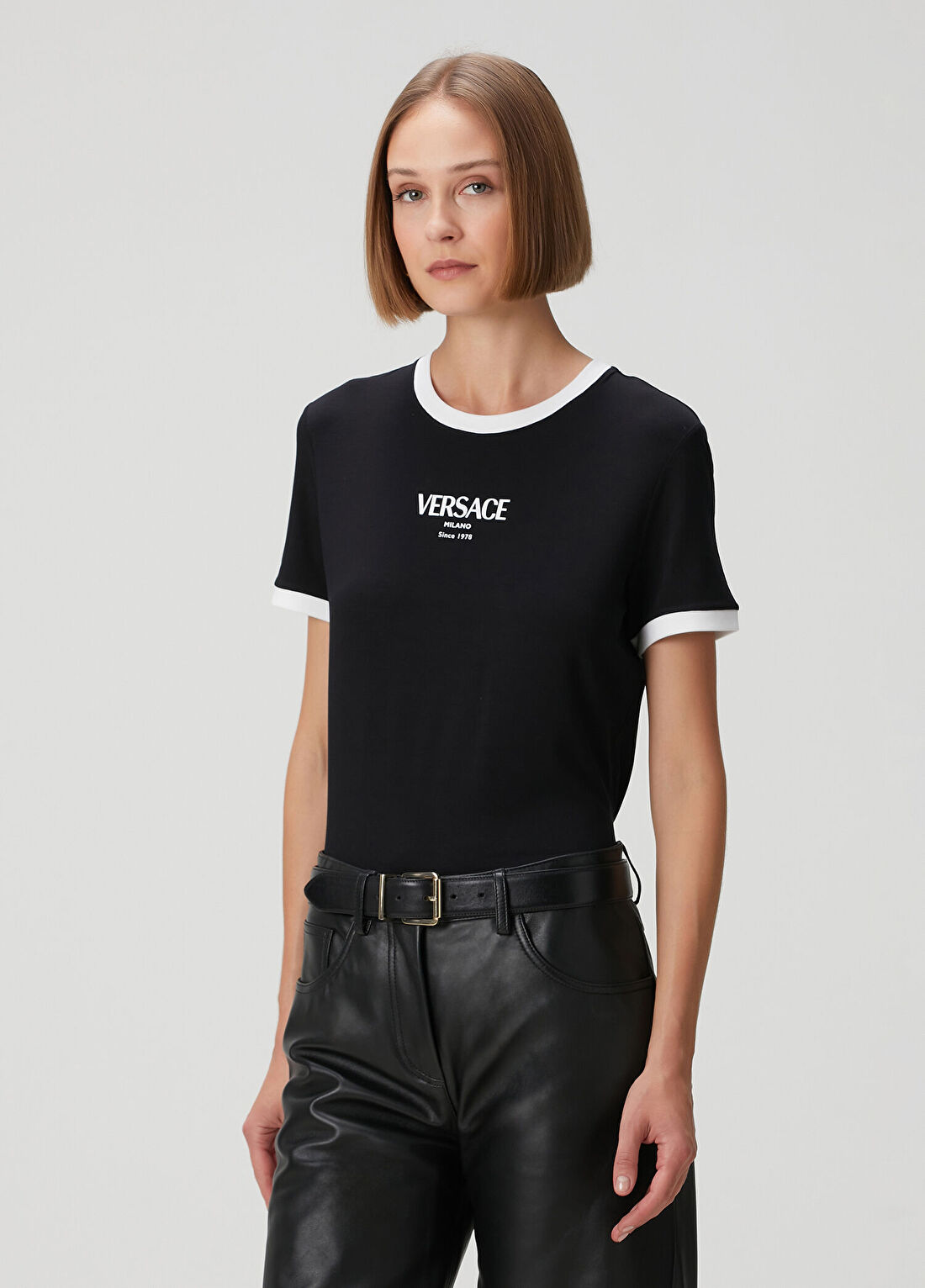 Versace Siyah Beyaz Logolu T-shirt görsel 3