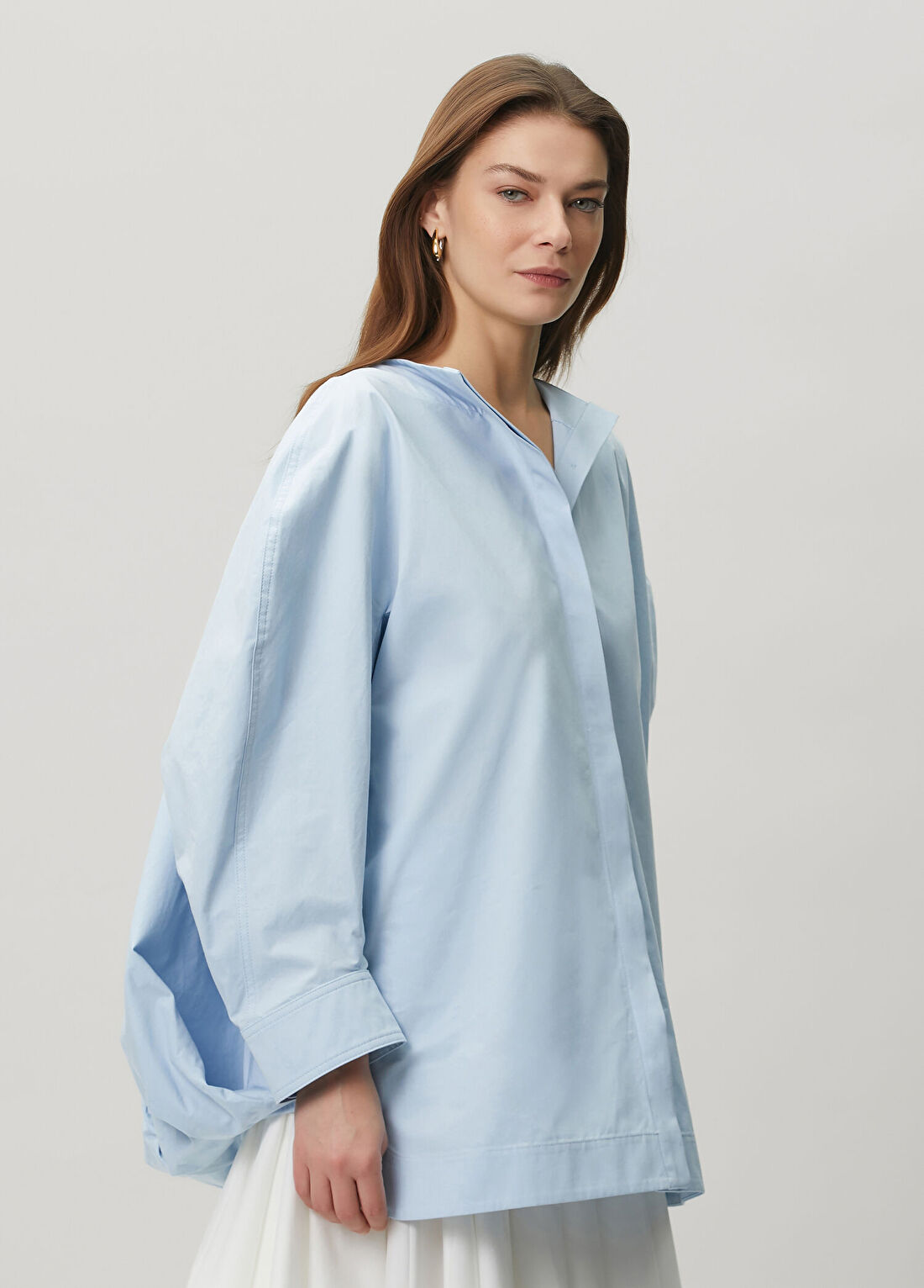 Jacquemus The Pittore Açık Mavi Gömlek görsel 3