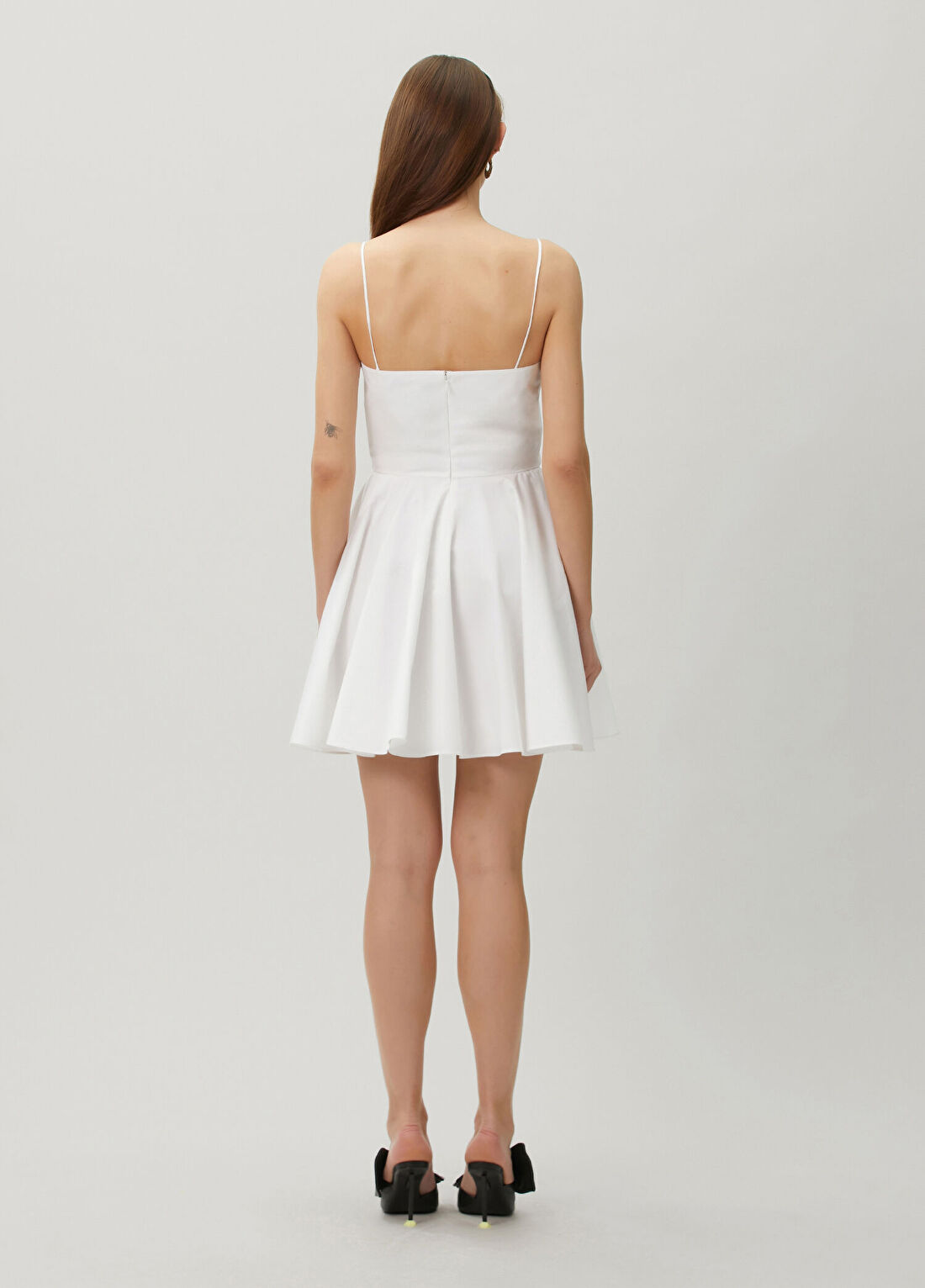 Givenchy Beyaz Volanlı Mini Elbise görsel 4
