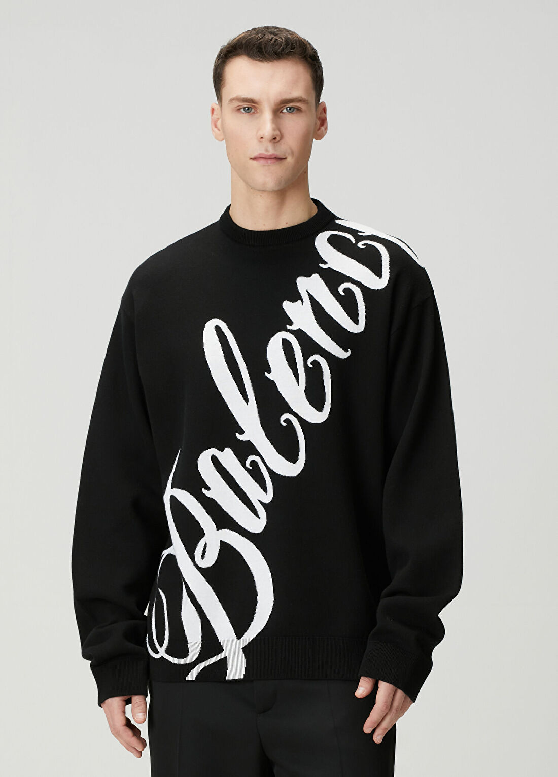 Balenciaga Big B Siyah Logo Jakarlı Kazak