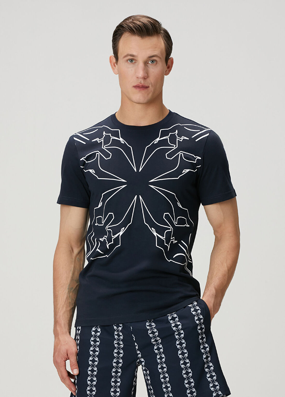 Bernotti Lacivert Logo Baskılı Basic T-shirt