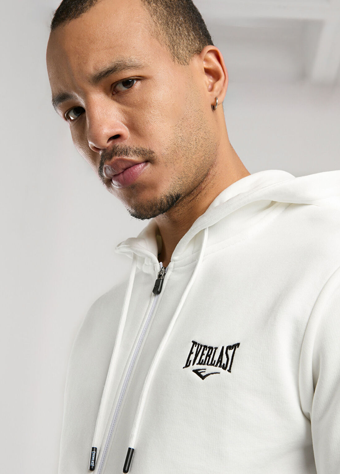 Everlast Ever Essentials Beyaz Kapüşonlu Fermuarlı Regular Fit Erkek Spor Sweatshirt görsel 4