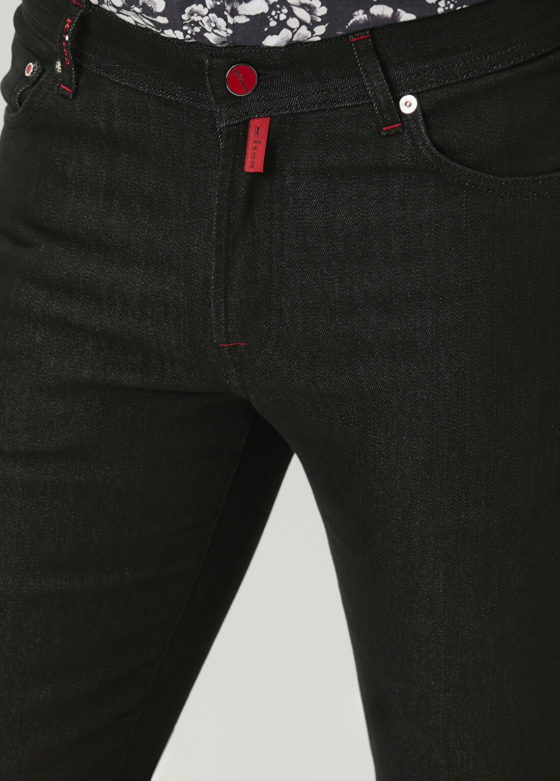 Kiton Siyah Jean Pantolon görsel 4