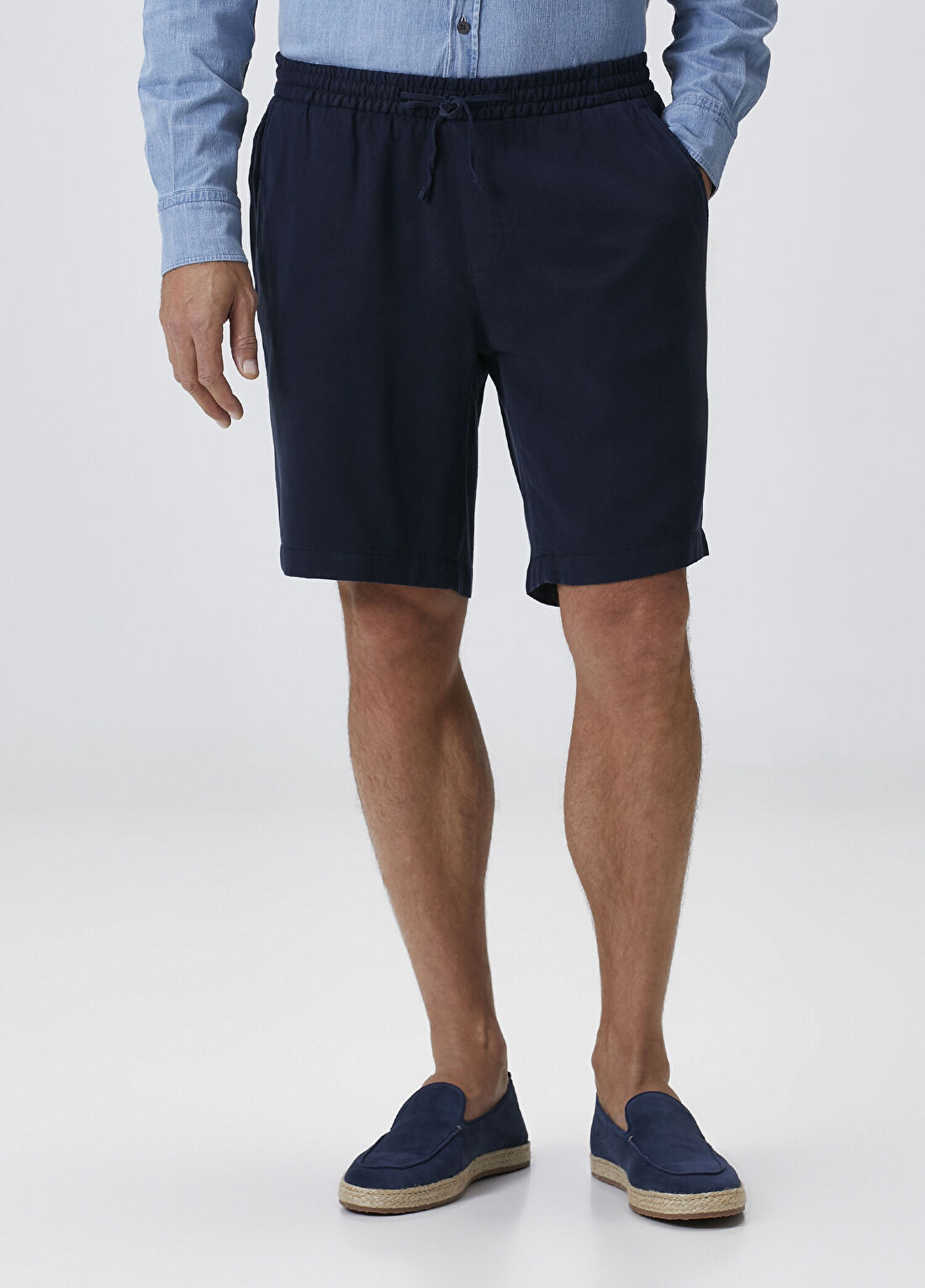 Beymen Collection Lacivert Bermuda görsel 2