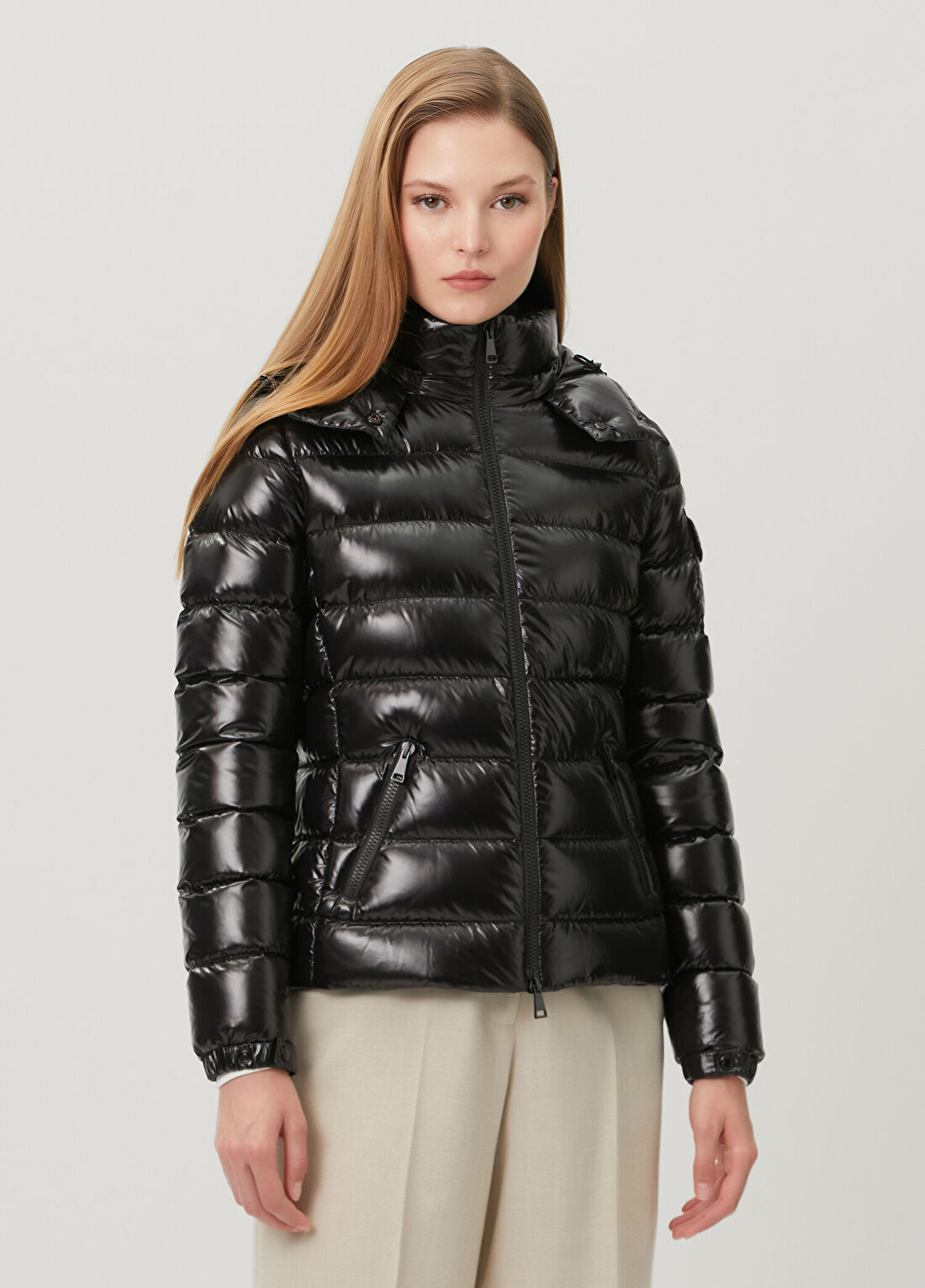Moncler Siyah Puffer Mont görsel 3