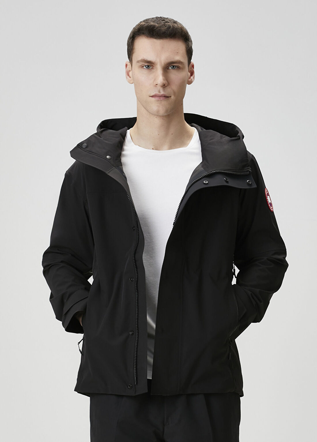 Canada Goose Siyah Kapüşonlu Yağmurluk
