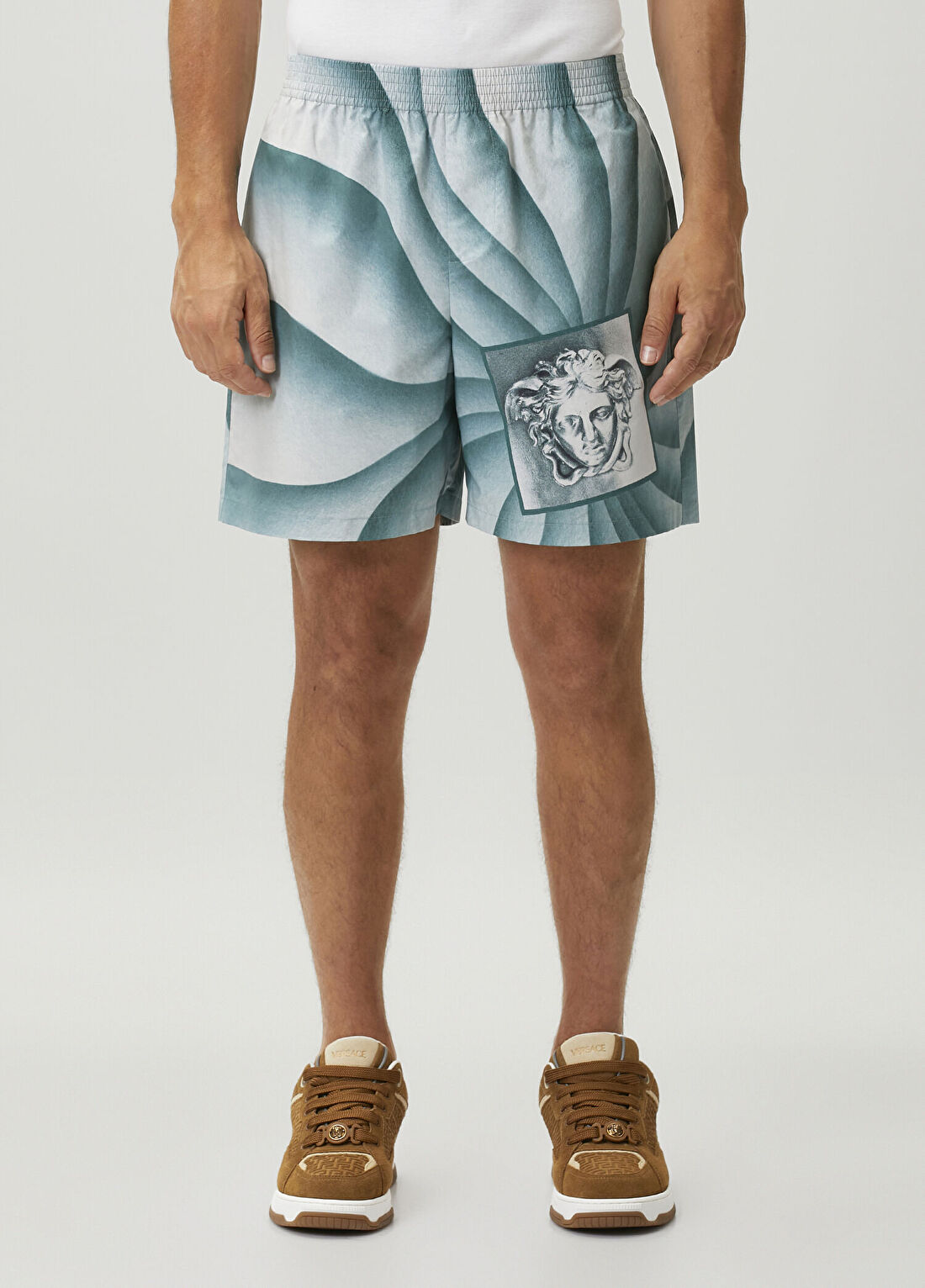 Versace Yeşil Şort görsel 2