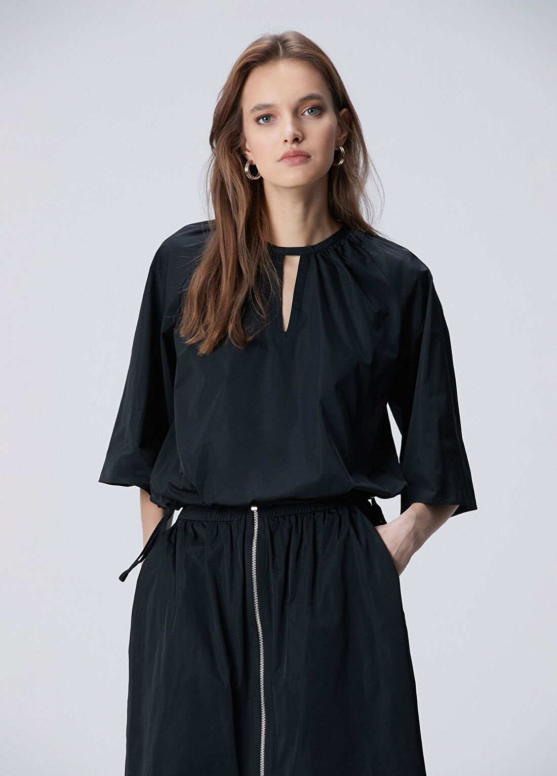 Network Siyah Crop Tafta Bluz