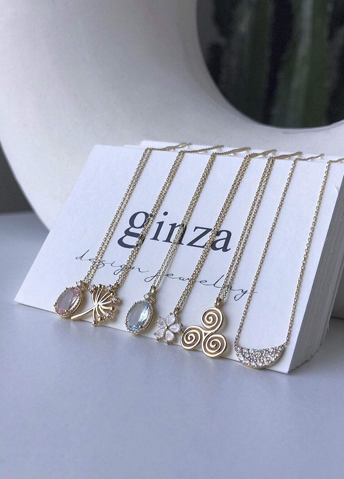 Ginza Design Jewelry Halfmoon Pırlanta Taşlı 14 Ayar Altın Kadın Kolye görsel 3