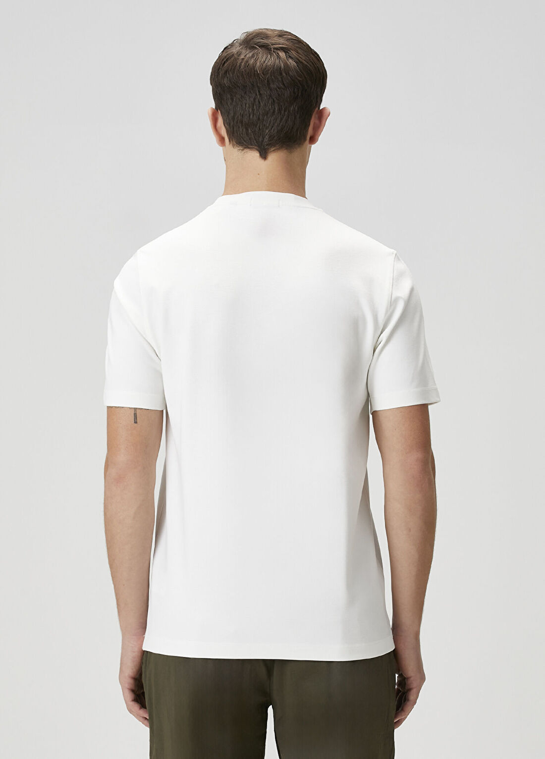 Theory Beyaz Basic T-shirt görsel 4