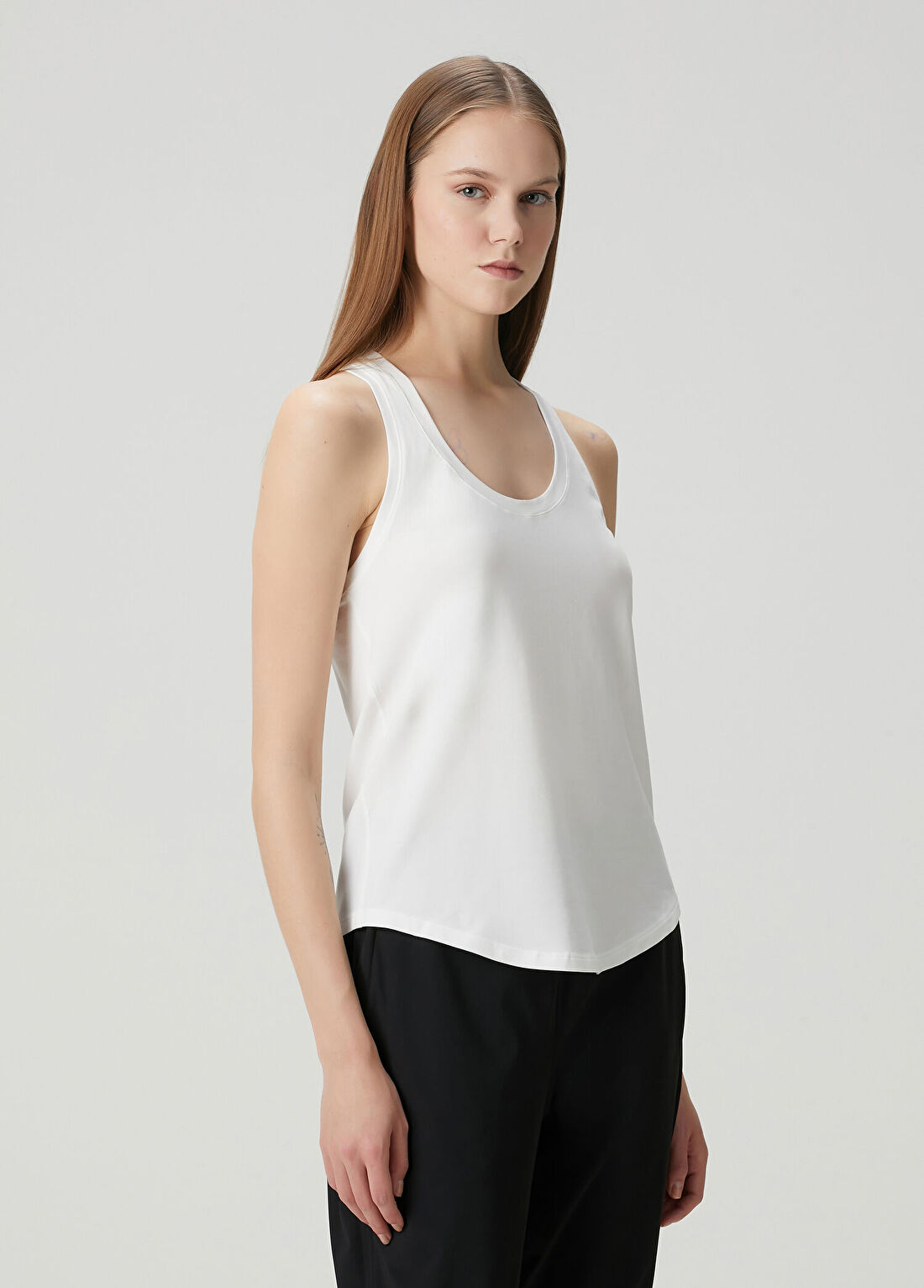 lululemon Love Beyaz Atlet görsel 3