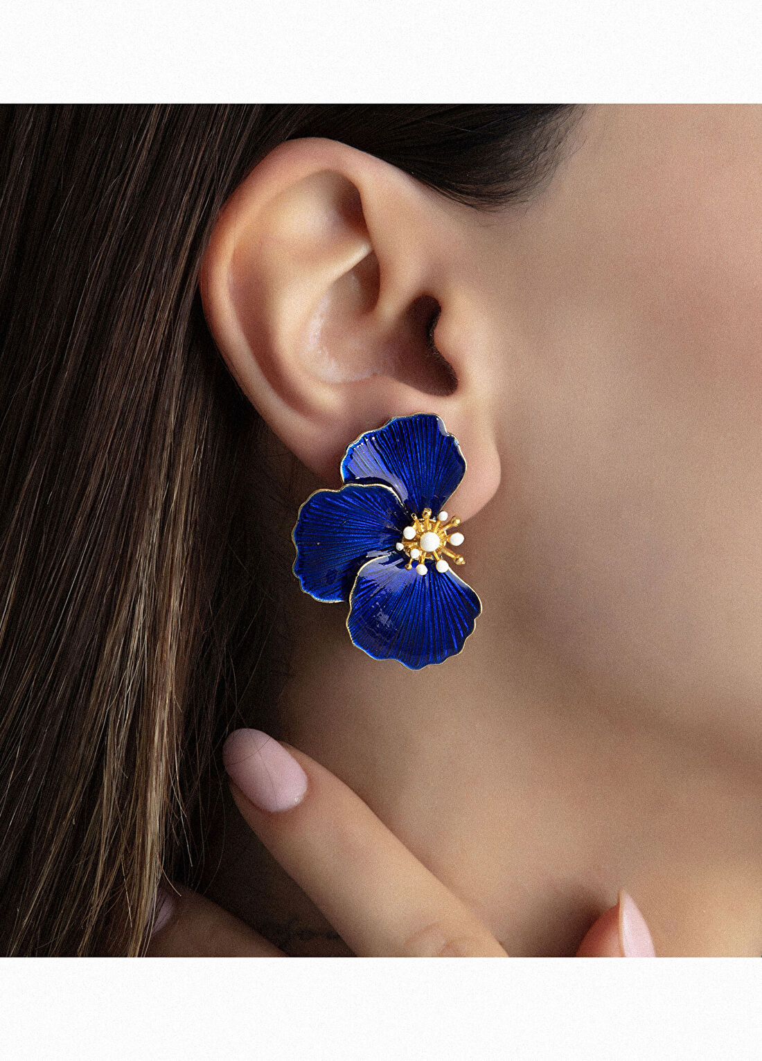 Milou Jewelry Poppy Çiçek Lacivert Mineli 22 Ayar Altın Kaplama Kadın Küpe görsel 2