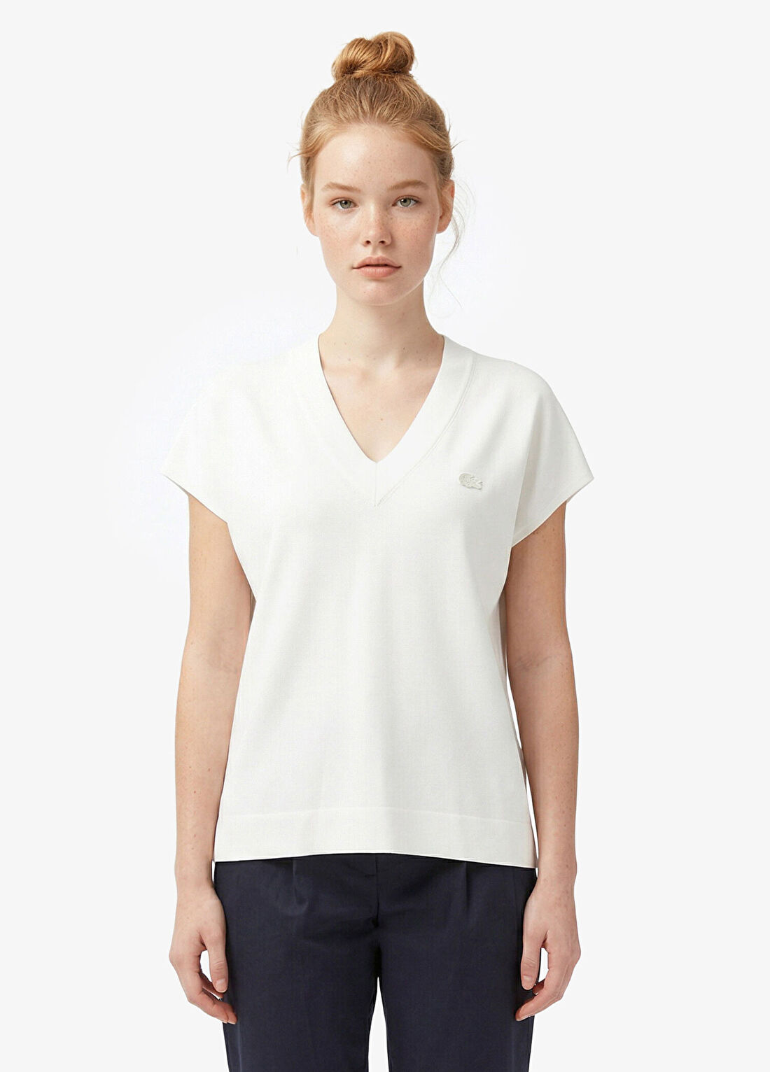 Lacoste Beyaz V Yaka Relaxed Fit Kısa Kollu Kadın Triko Kazak