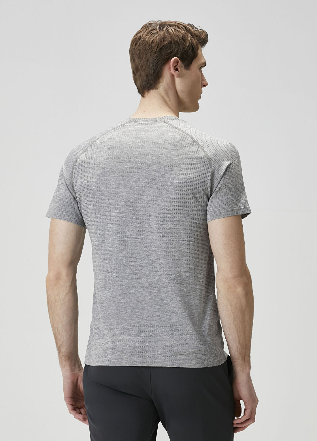 lululemon Gri T-shirt görsel 4