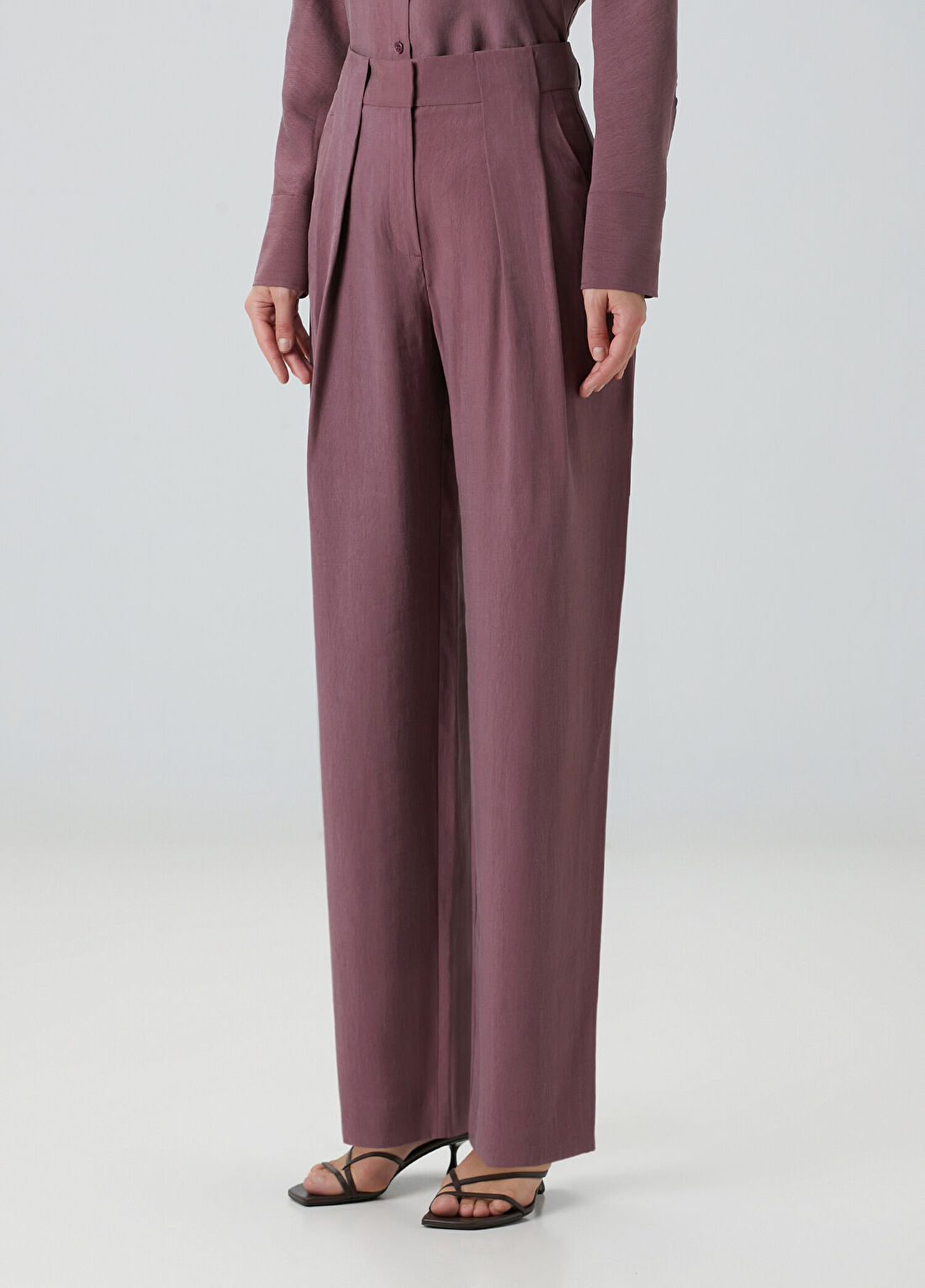 Beymen Collection Mürdüm Dökümlü Pantolon görsel 3