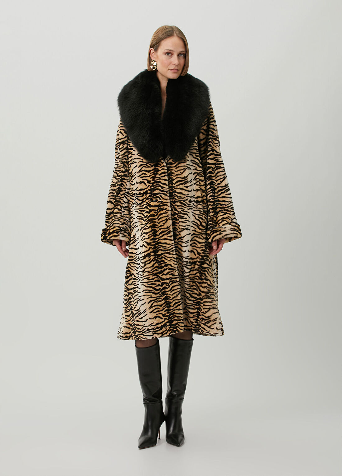 Nour Hammour Nina Zebra Desenli Palto