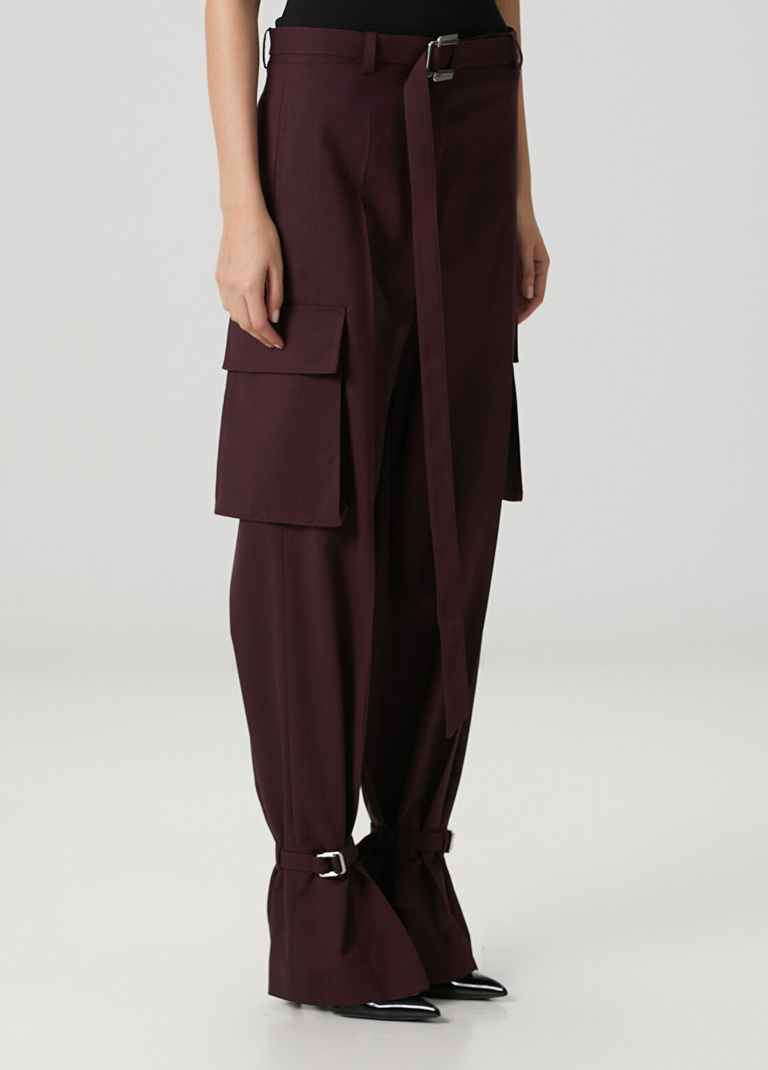 The Attico Bordo Kemerli Pantolon görsel 3
