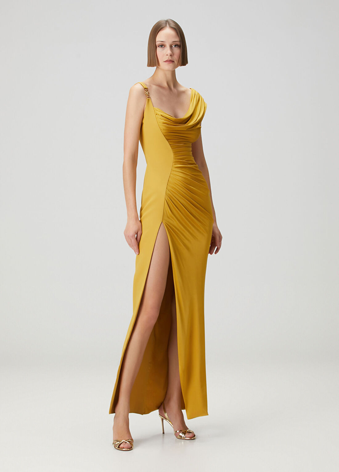 Versace Sarı Asimetrik Maksi Abiye Elbise