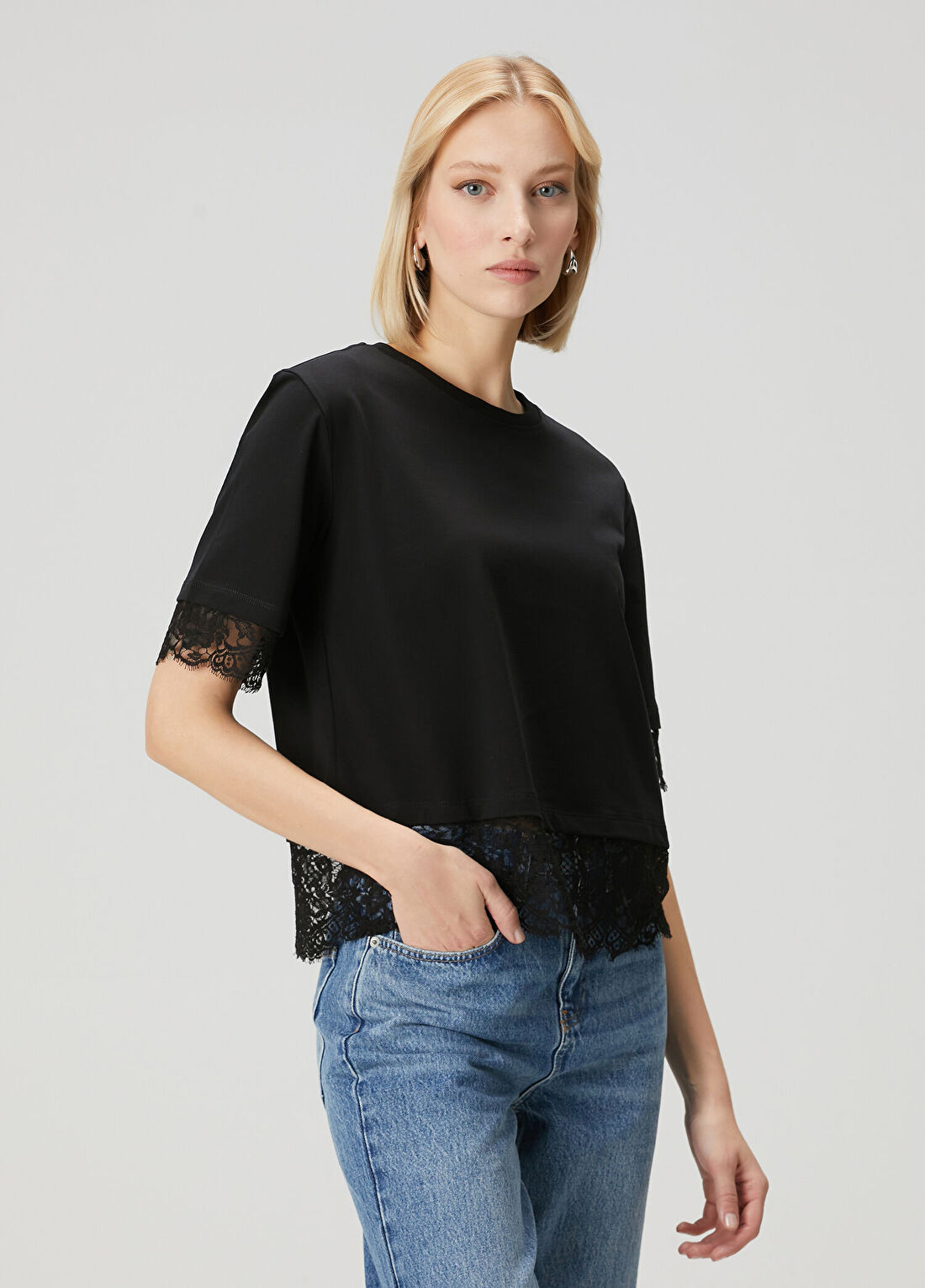 McQueen Siyah Dantelli T-shirt