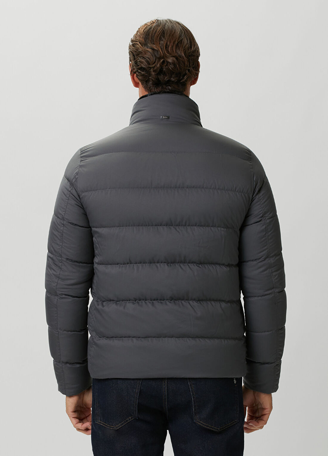 Herno Siyah Kapitoneli Puffer Mont görsel 4