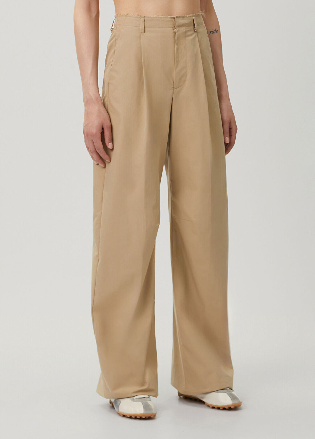 MM6 Maison Margiela Bej Baggy Pantolon görsel 4